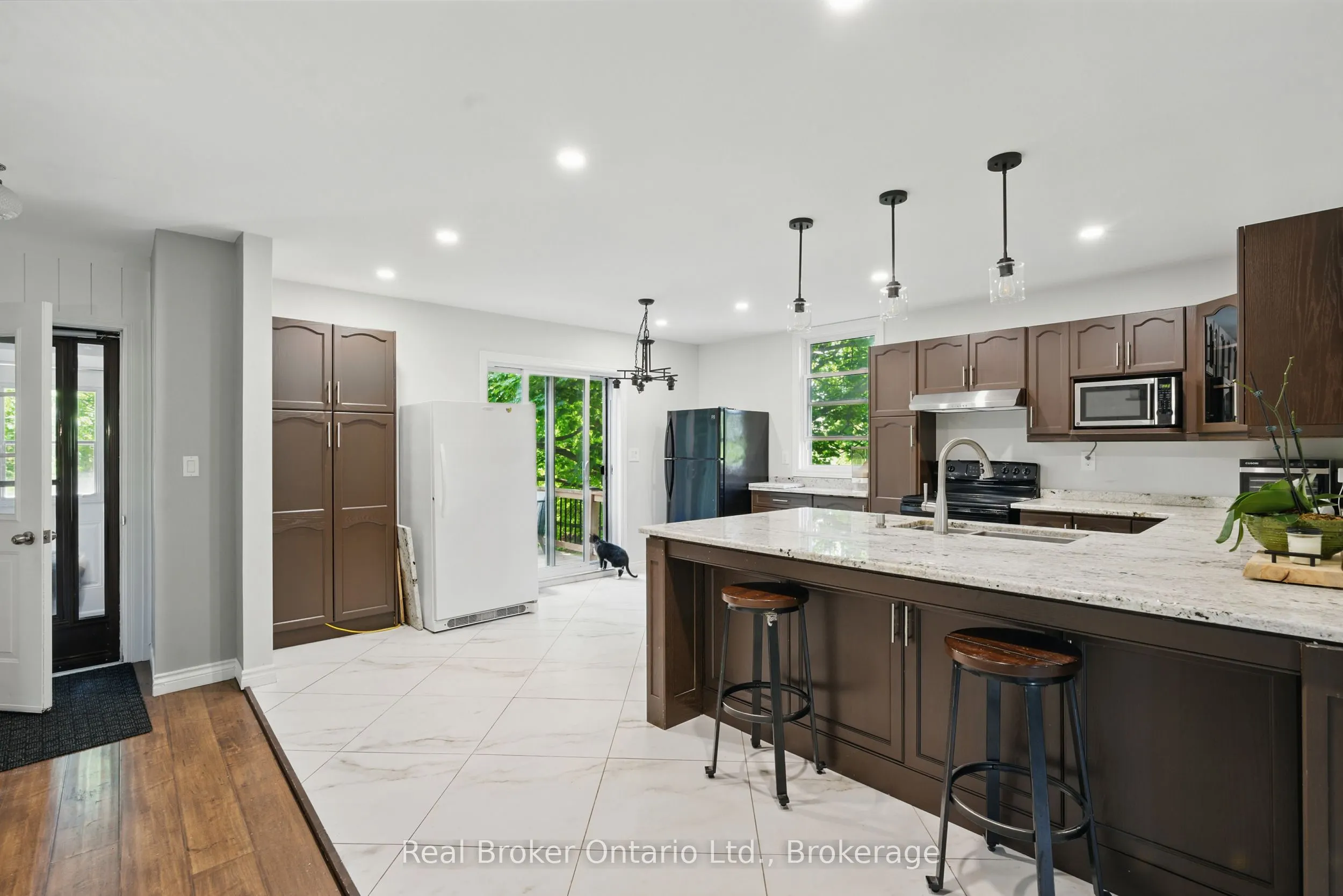 7007 Wellington Rd 34