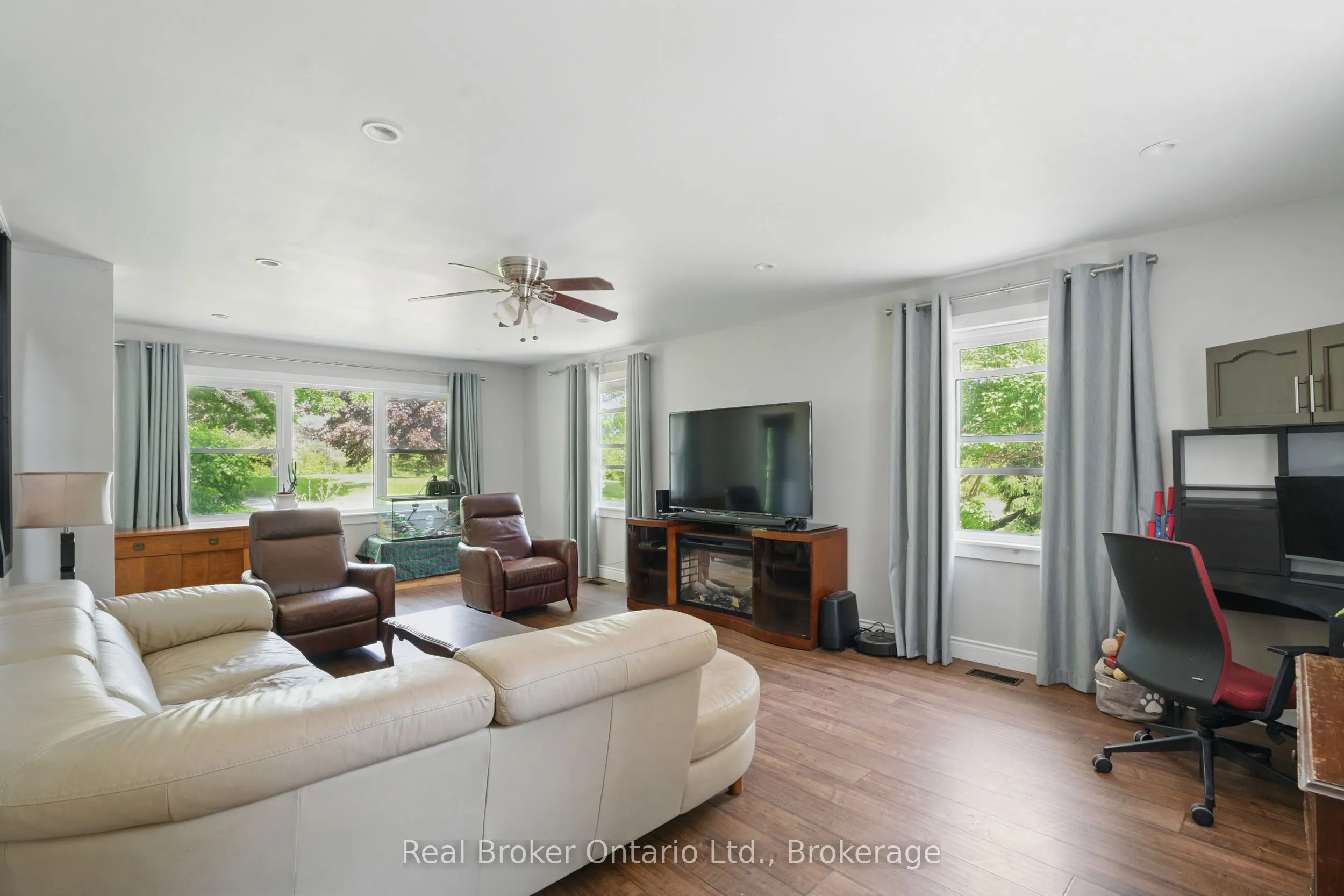 7007 Wellington Rd 34
