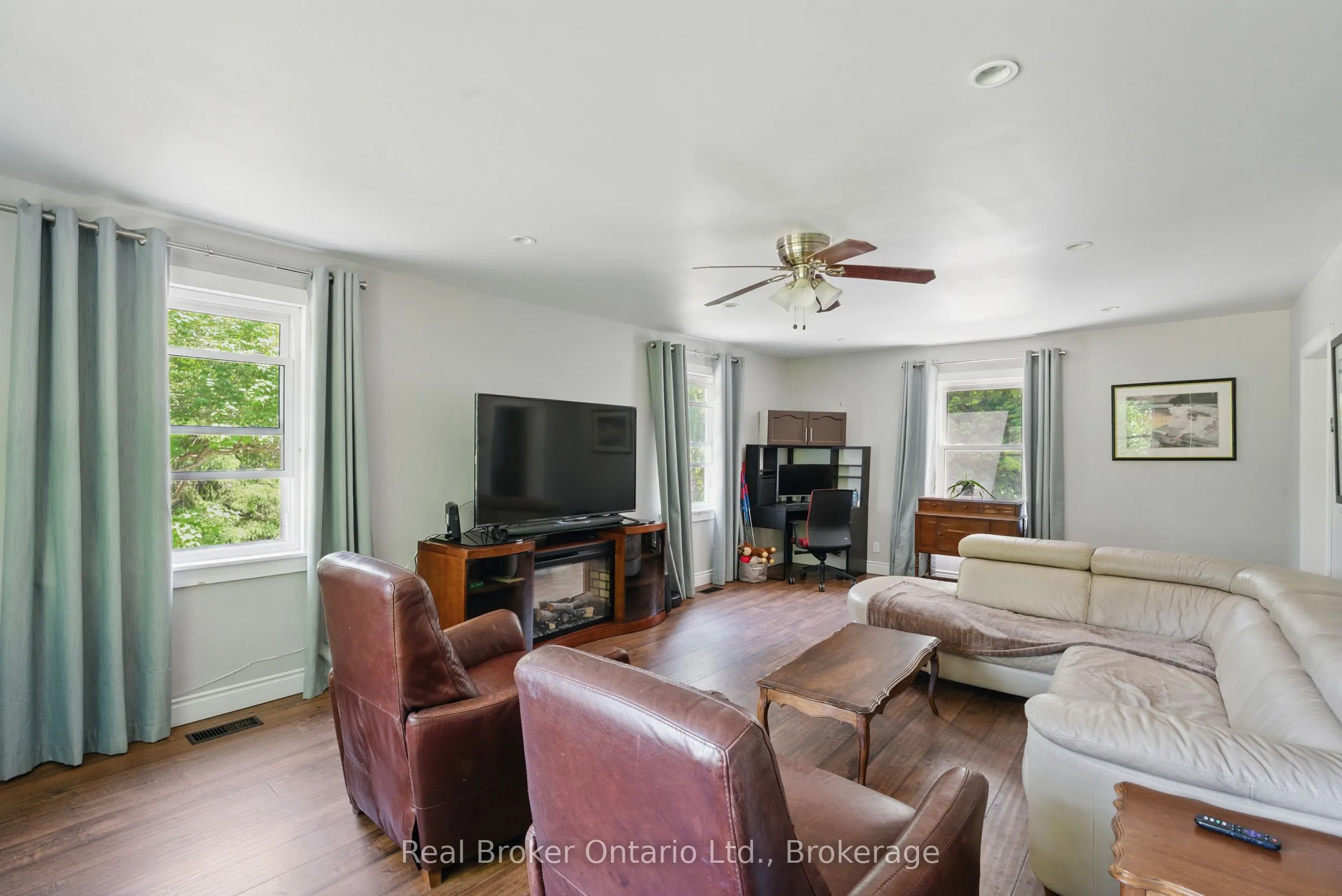 7007 Wellington Rd 34
