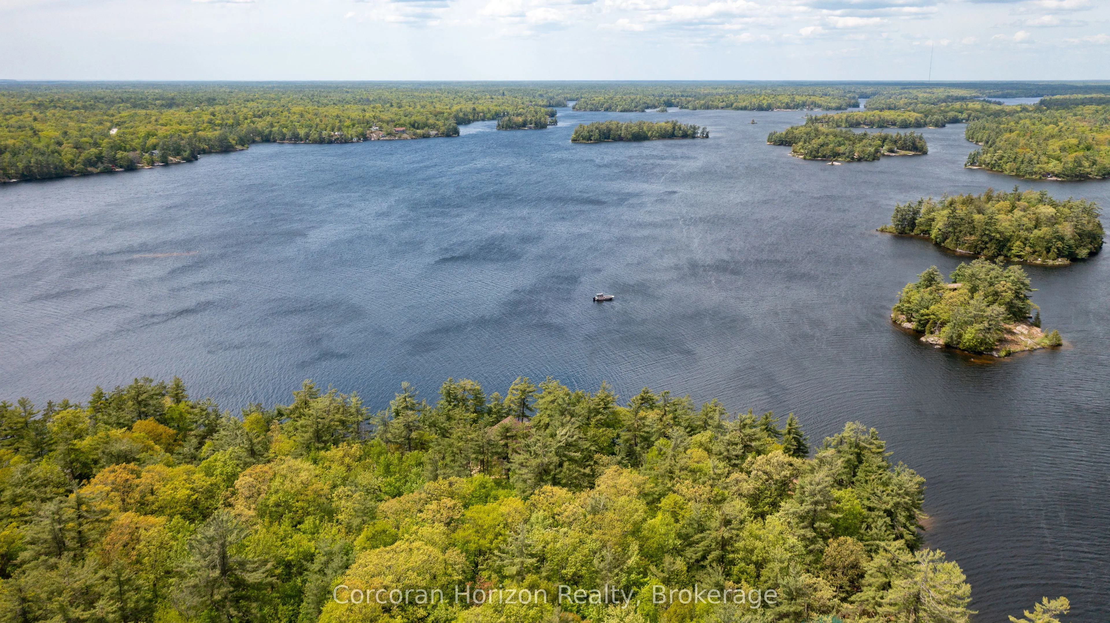 PT ISLAND 45 IN SIX MILE LAKE Island