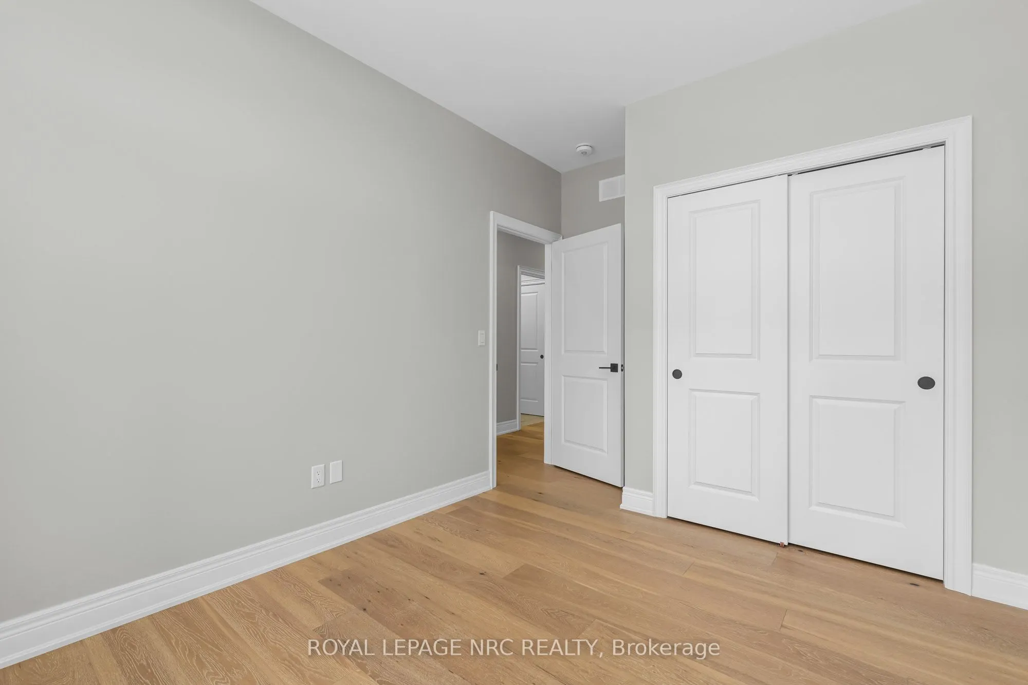 736 Clarence Street