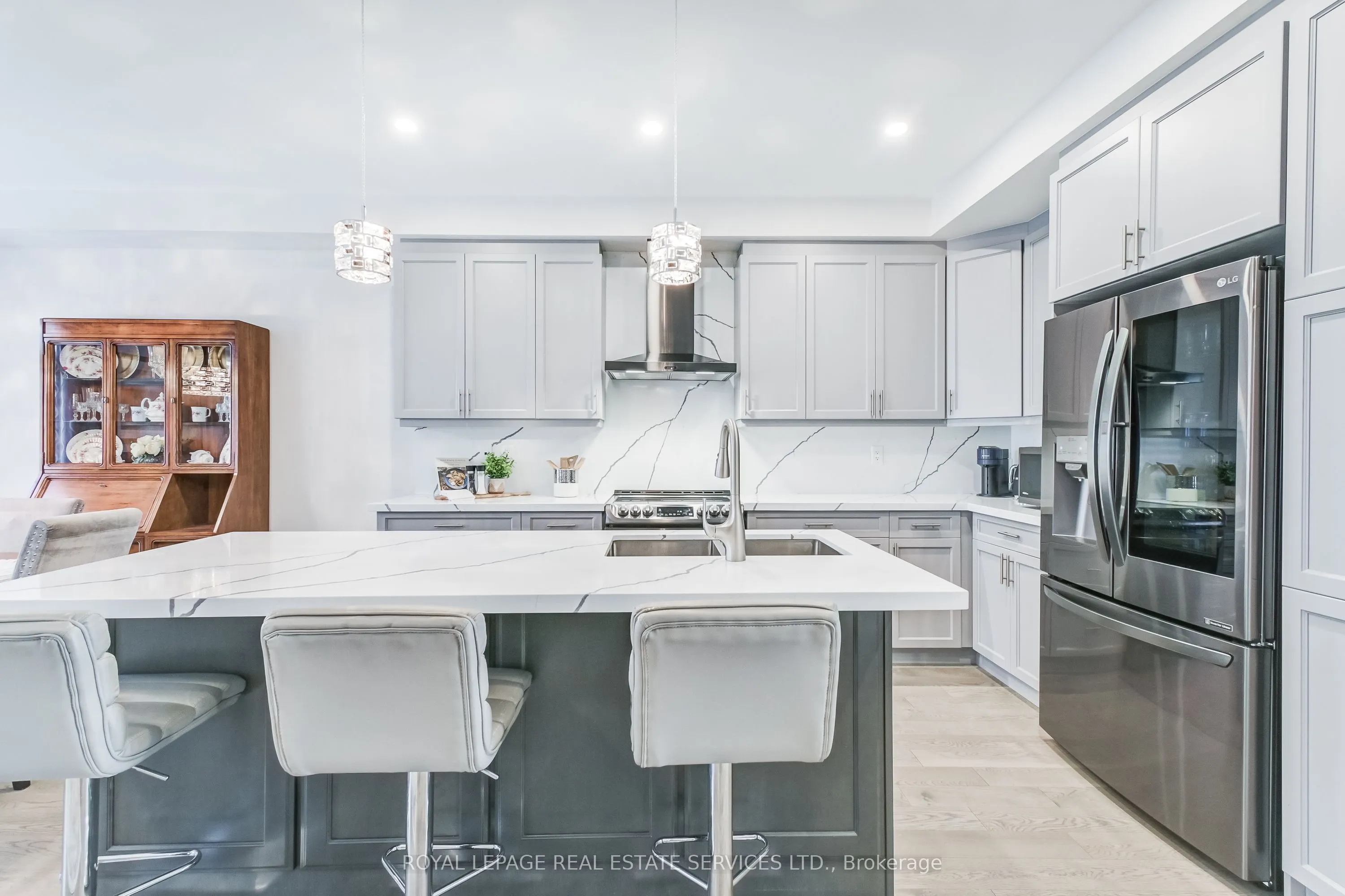 126 Mutrie Boulevard