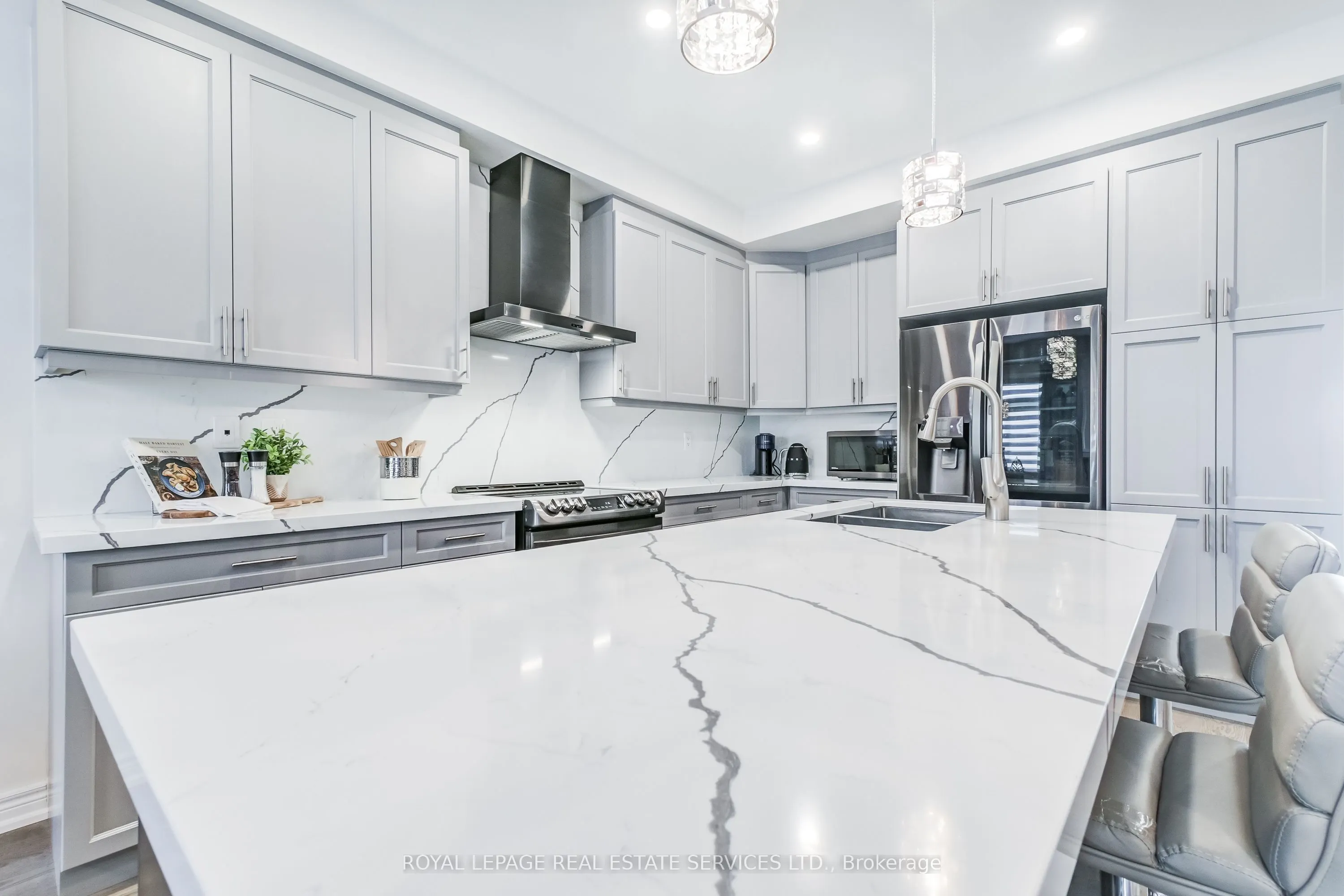 126 Mutrie Boulevard