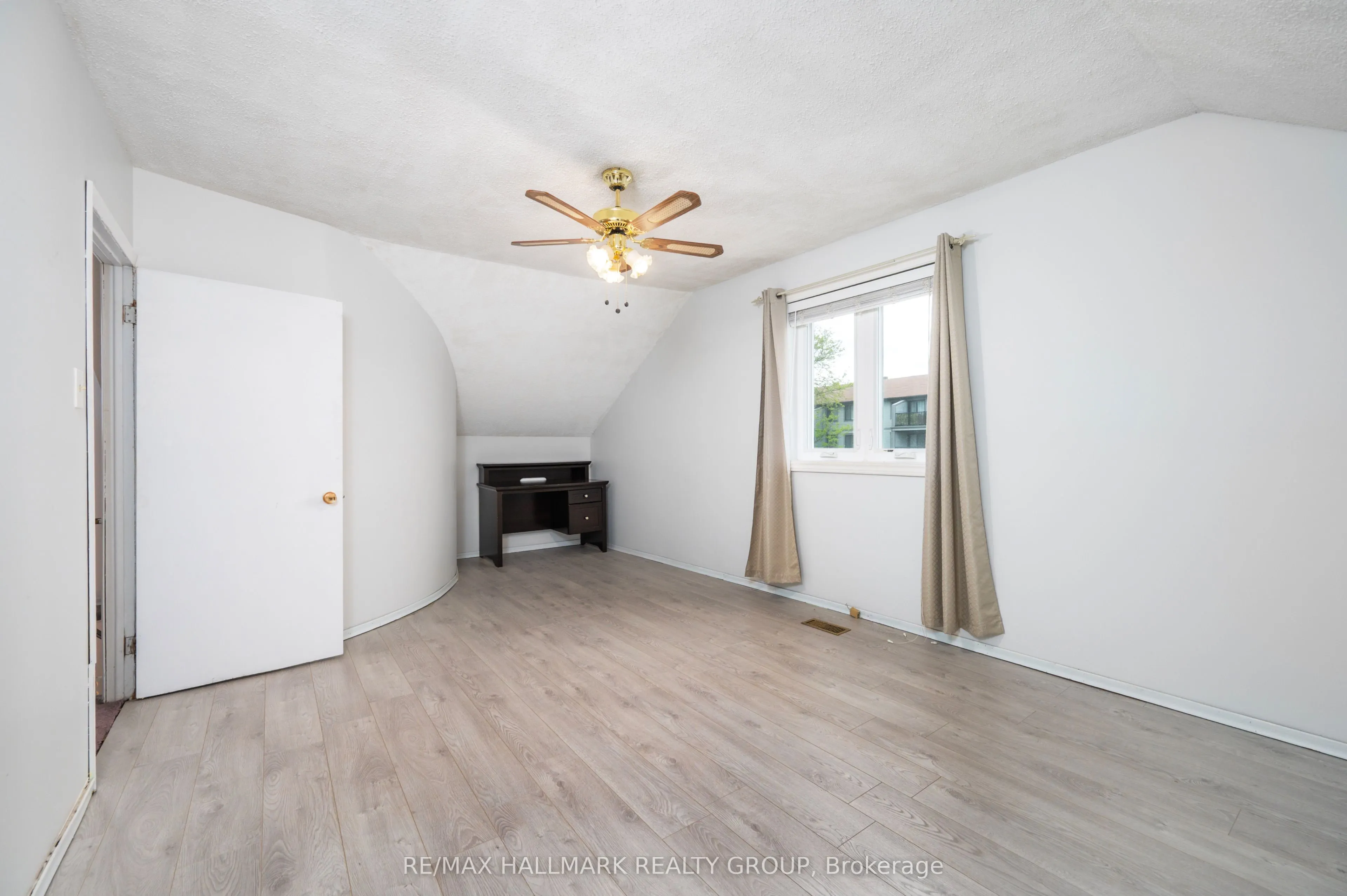 412 Montreal Road