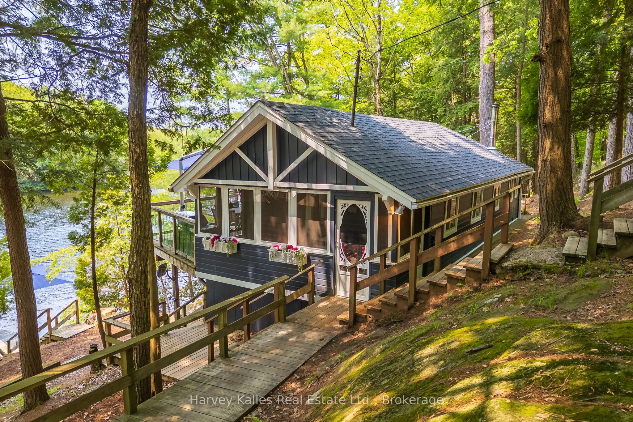 1062 Pennwood Road, #3