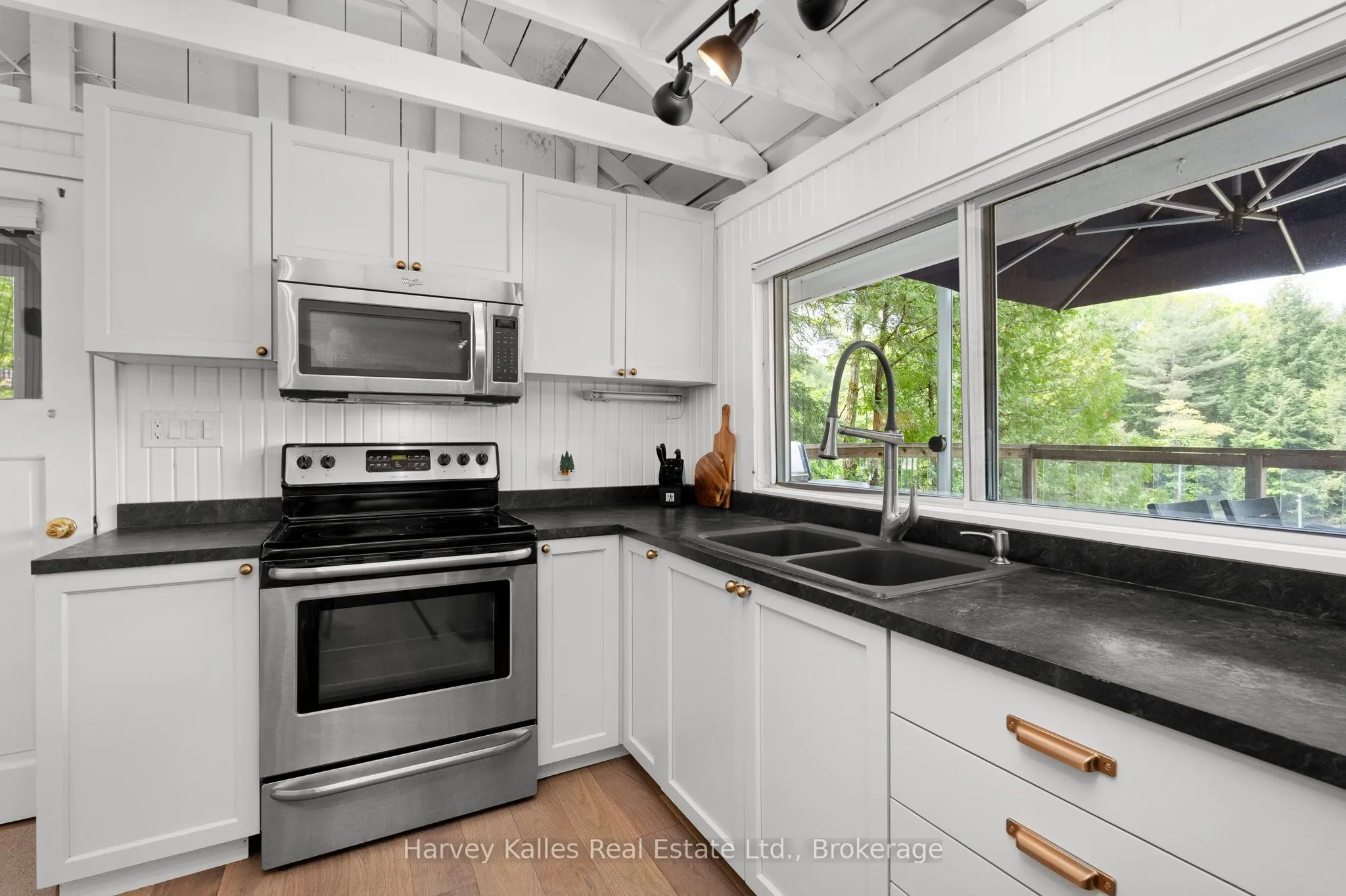 1062 Pennwood Road, #3