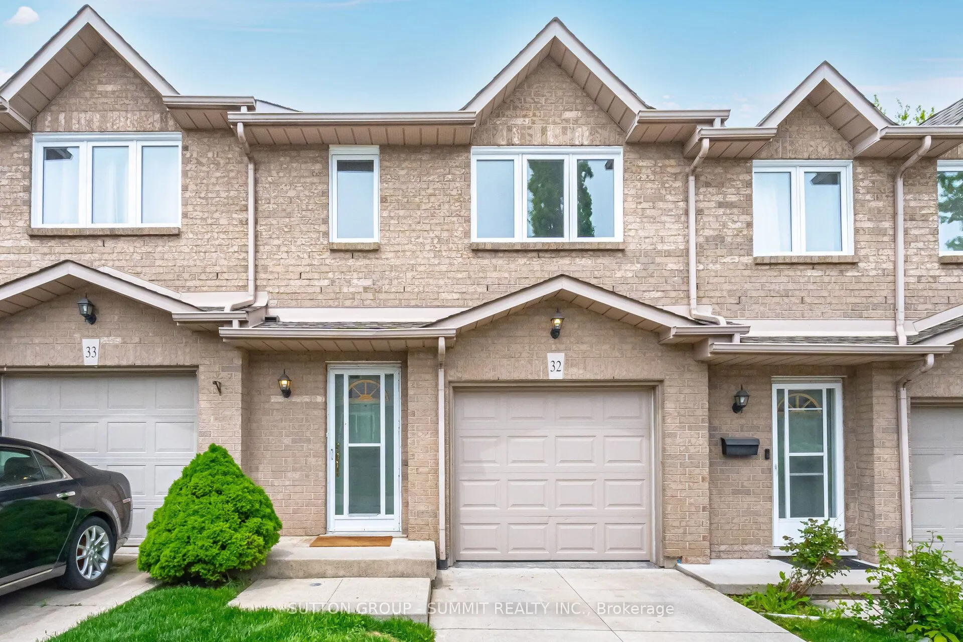 1809 Upper Wentworth Street, #32