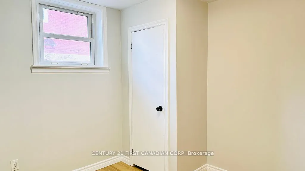 454 Salisbury Street
