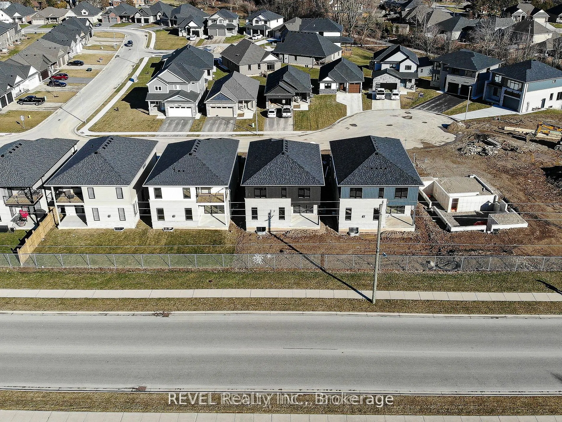 75 Trailview Drive