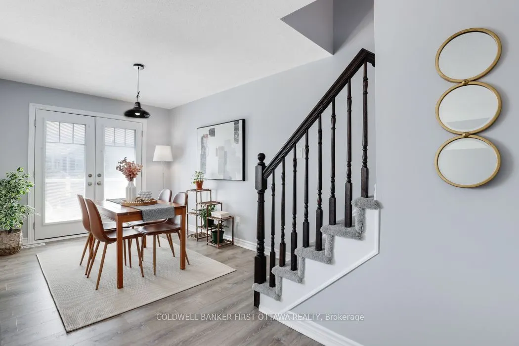 271 Brassy Minnow Crescent