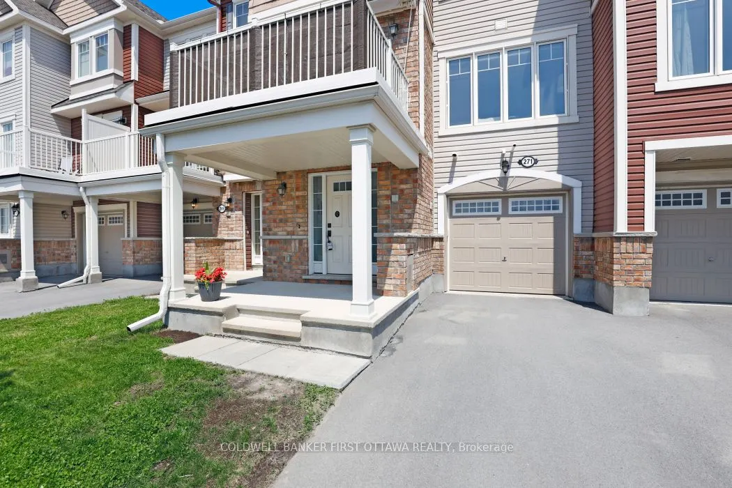 271 Brassy Minnow Crescent