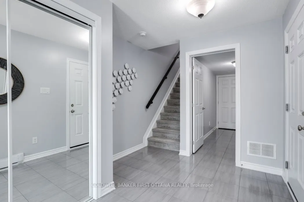 271 Brassy Minnow Crescent