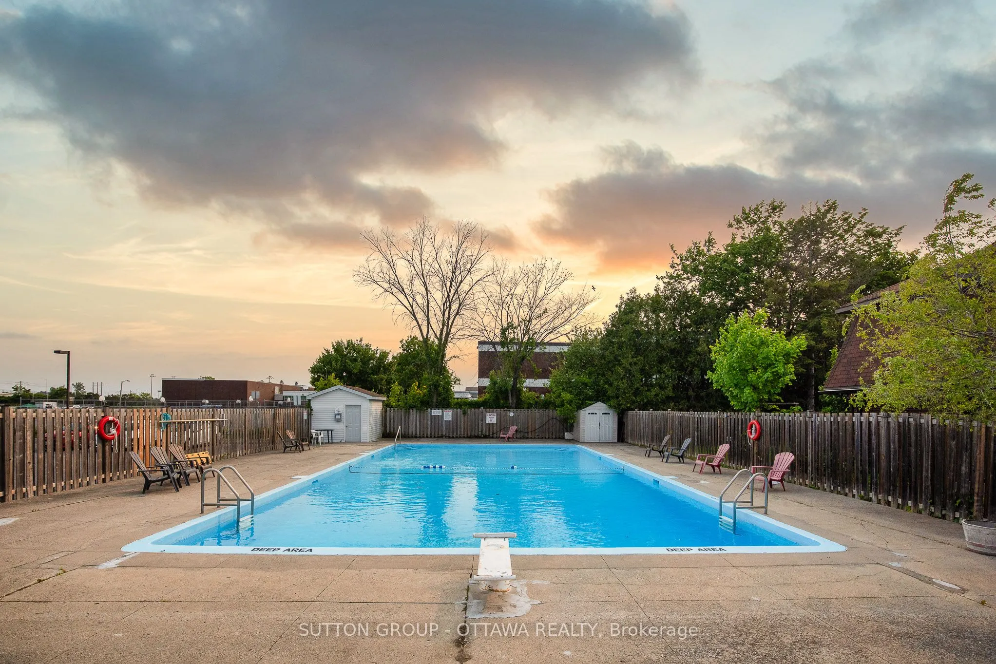 1958 Jasmine Crescent, #39J