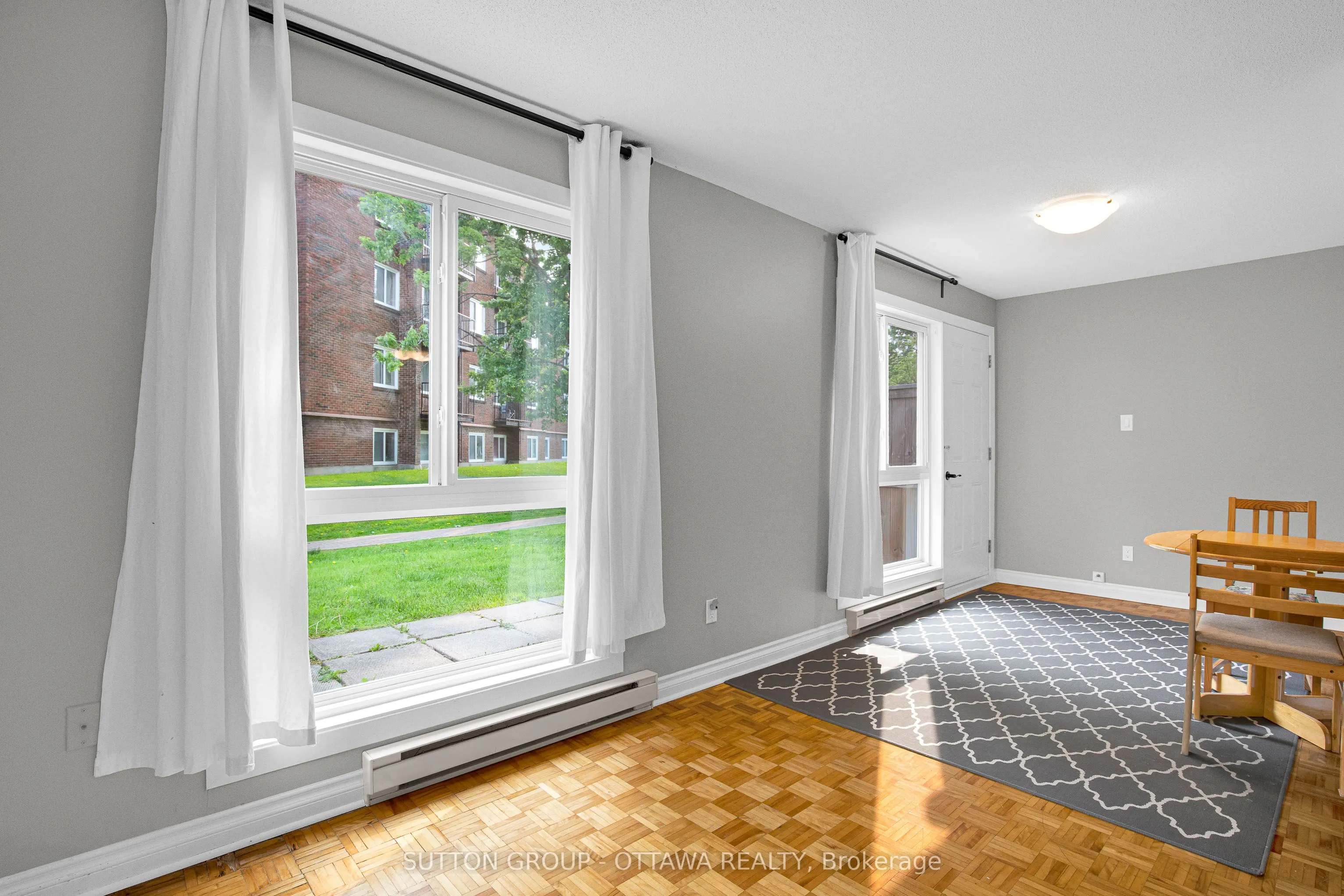 1958 Jasmine Crescent, #39J