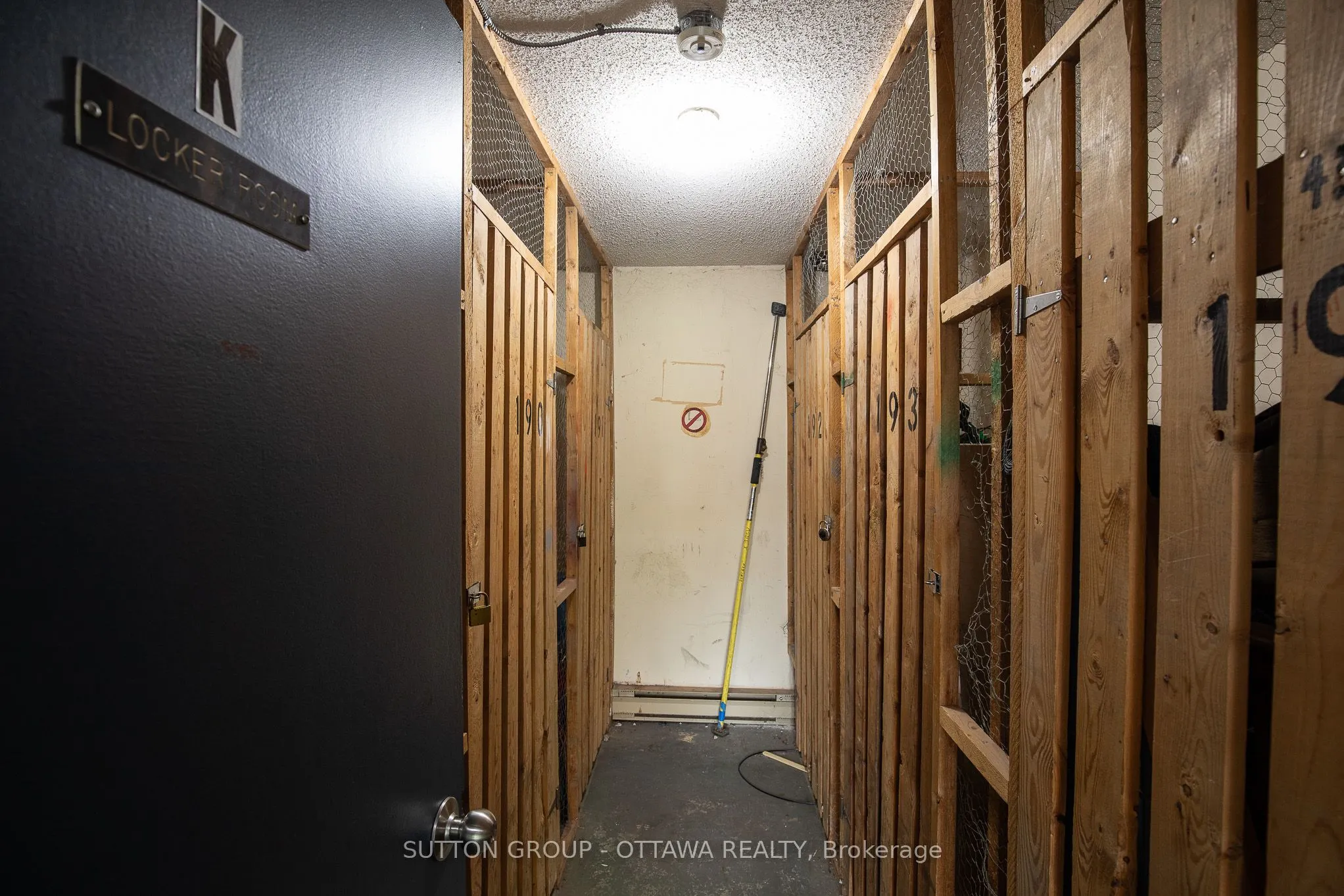 1958 Jasmine Crescent, #39J