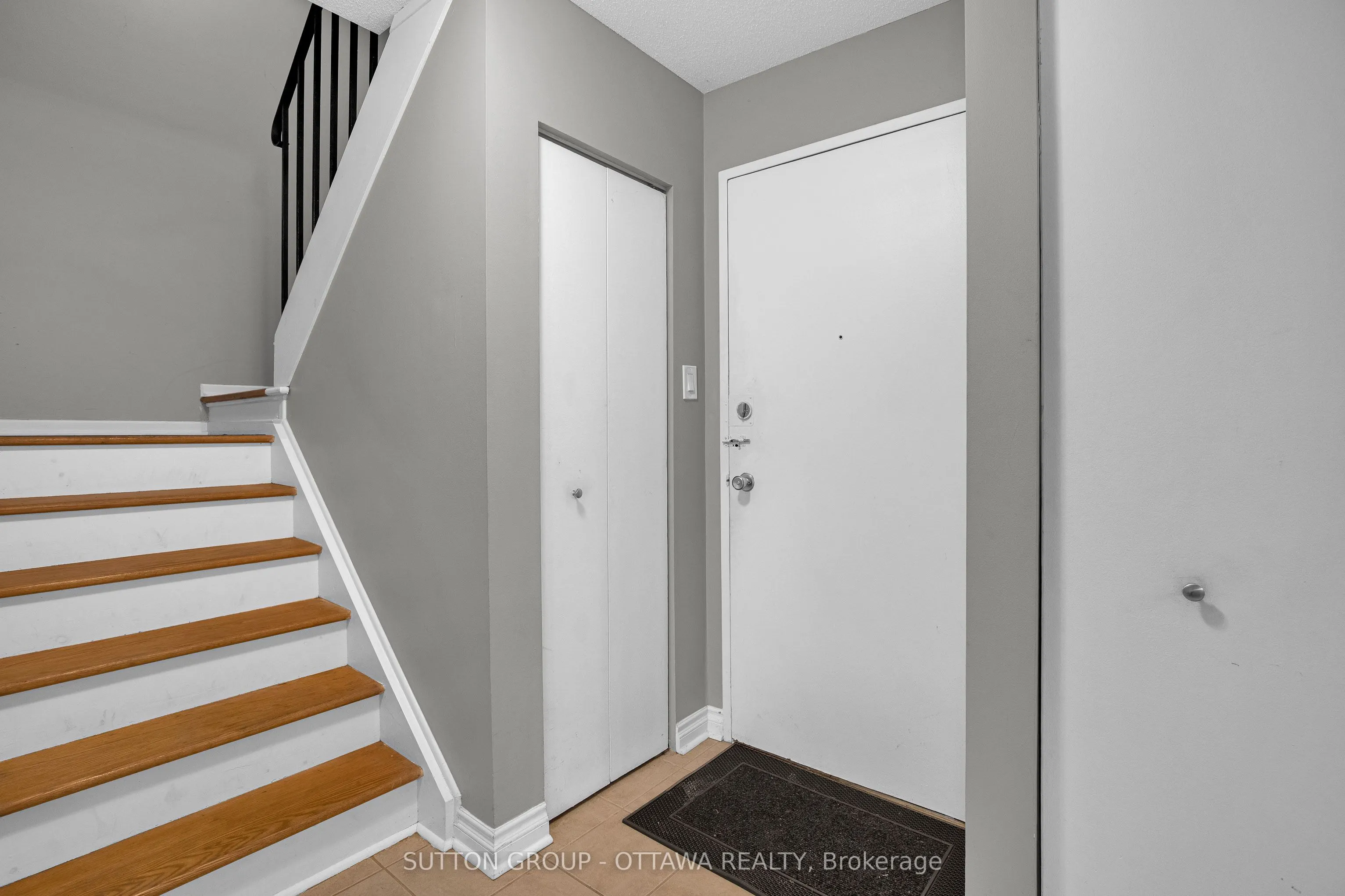 1958 Jasmine Crescent, #39J