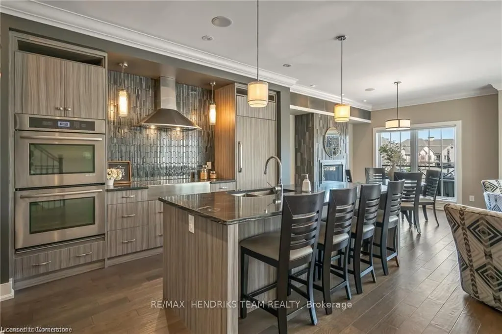 19 Lake Street, #20