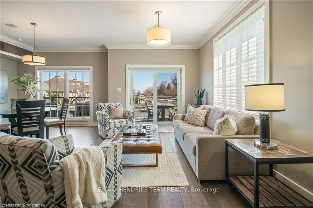 19 Lake Street, #20