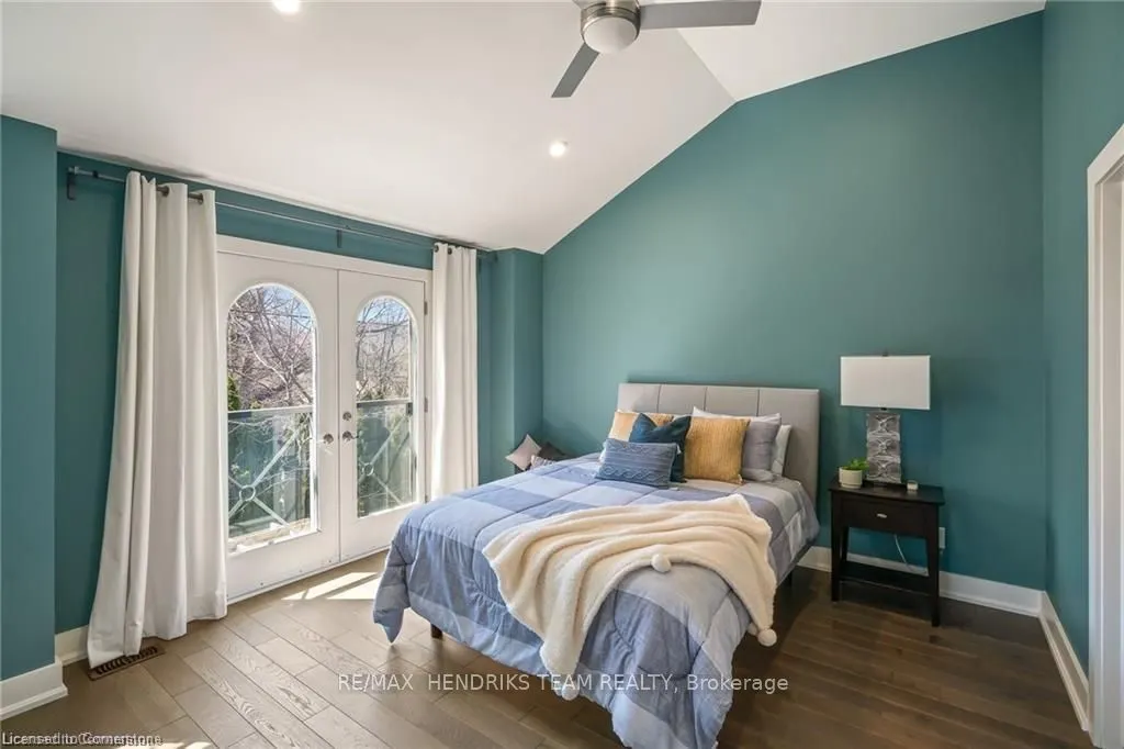 19 Lake Street, #20