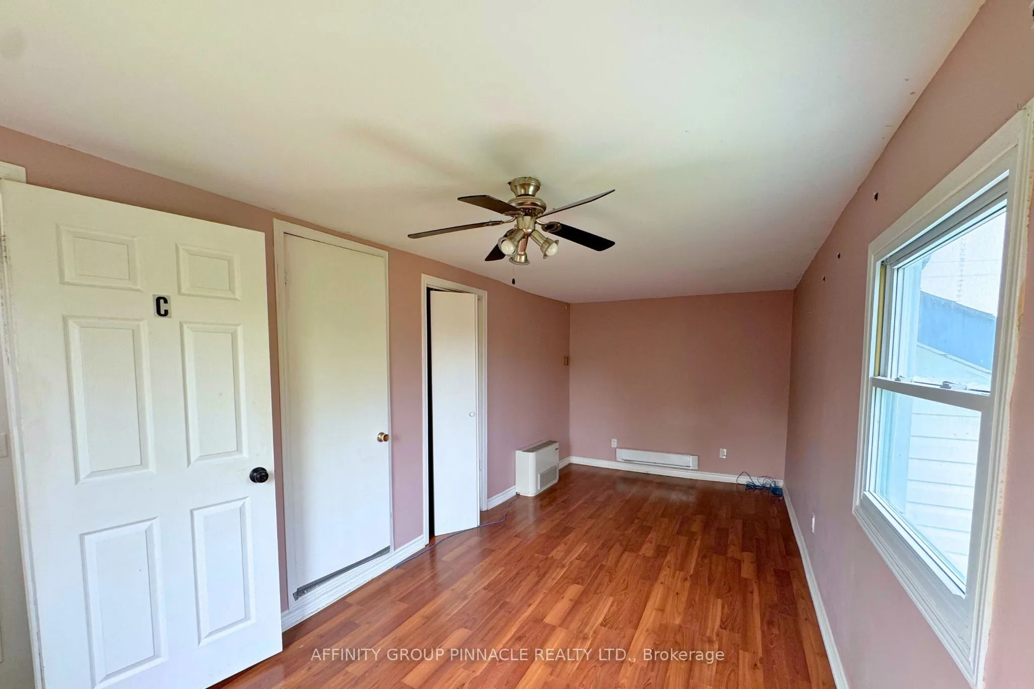 88 Albert Street S