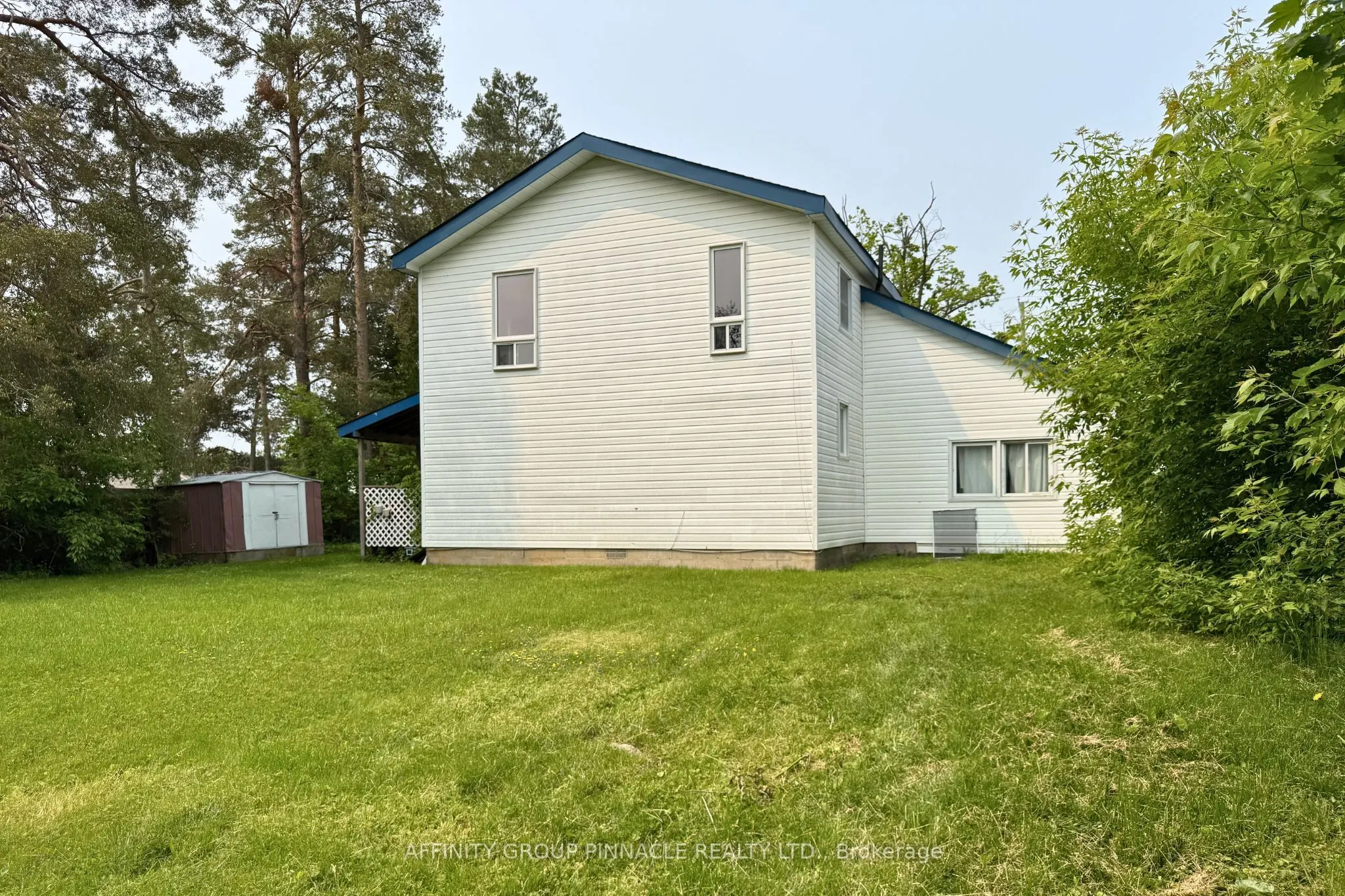 88 Albert Street S