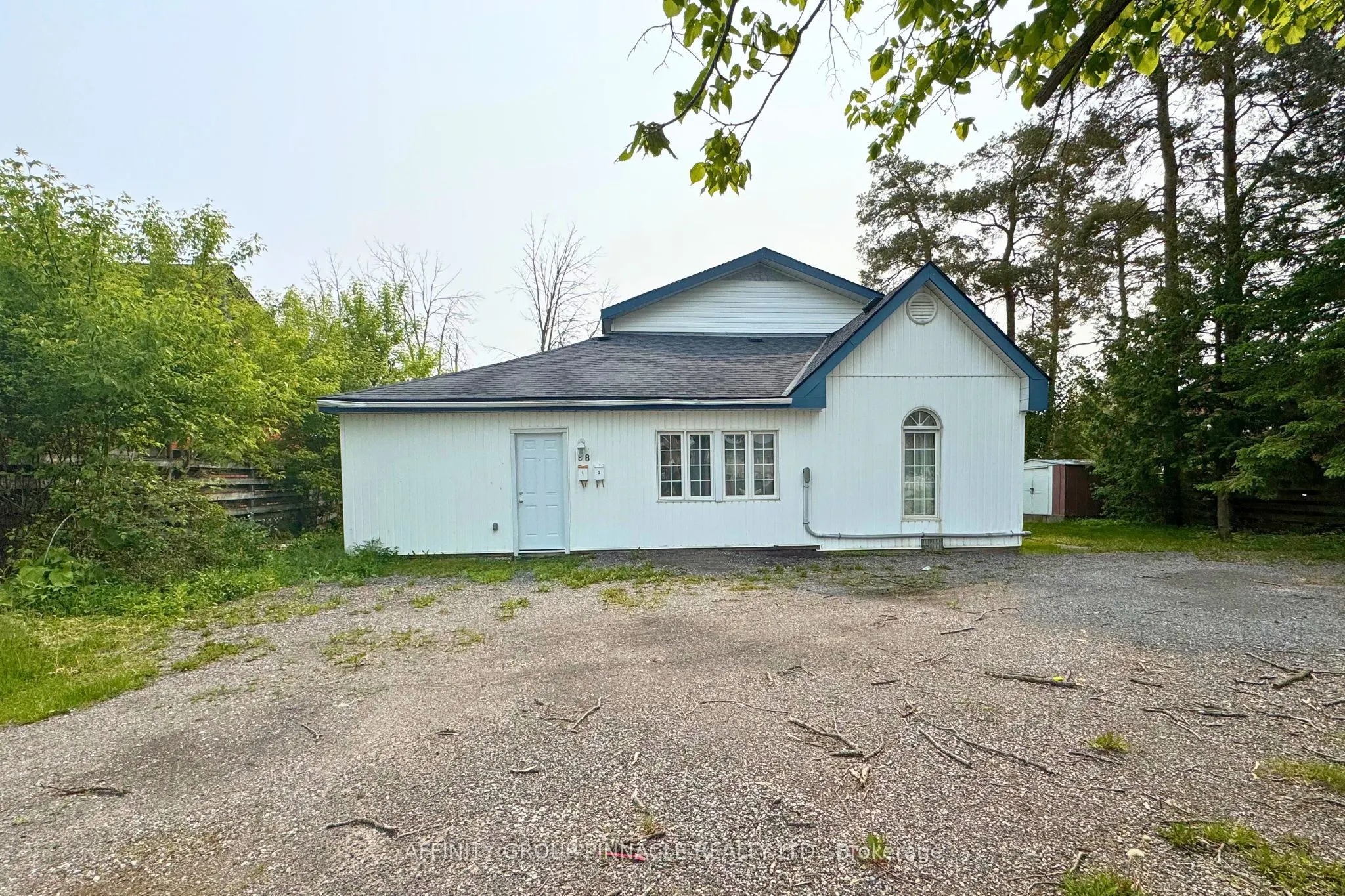 88 Albert Street S