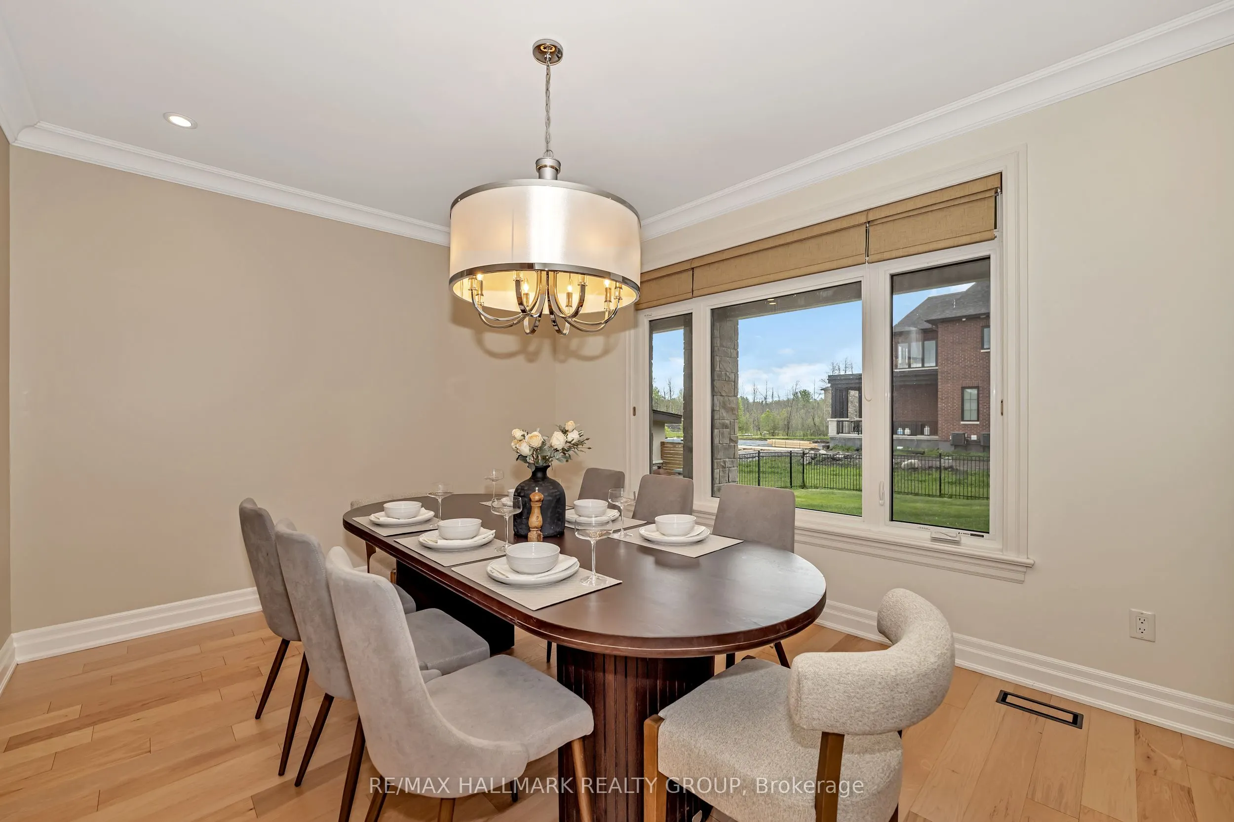 5813 Red Castle Ridge