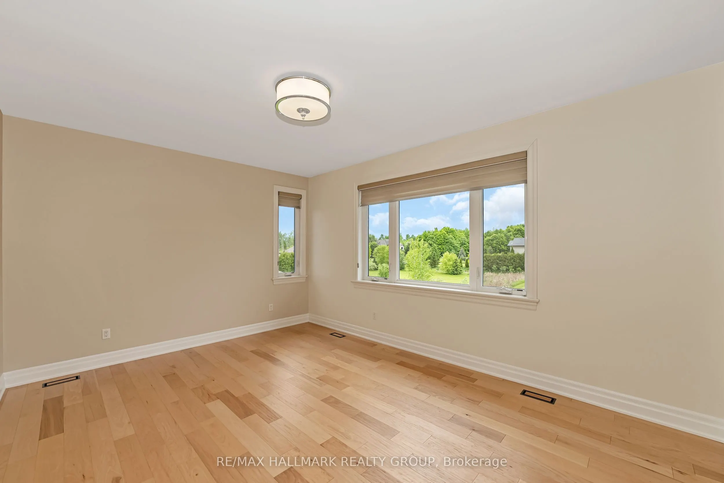 5813 Red Castle Ridge