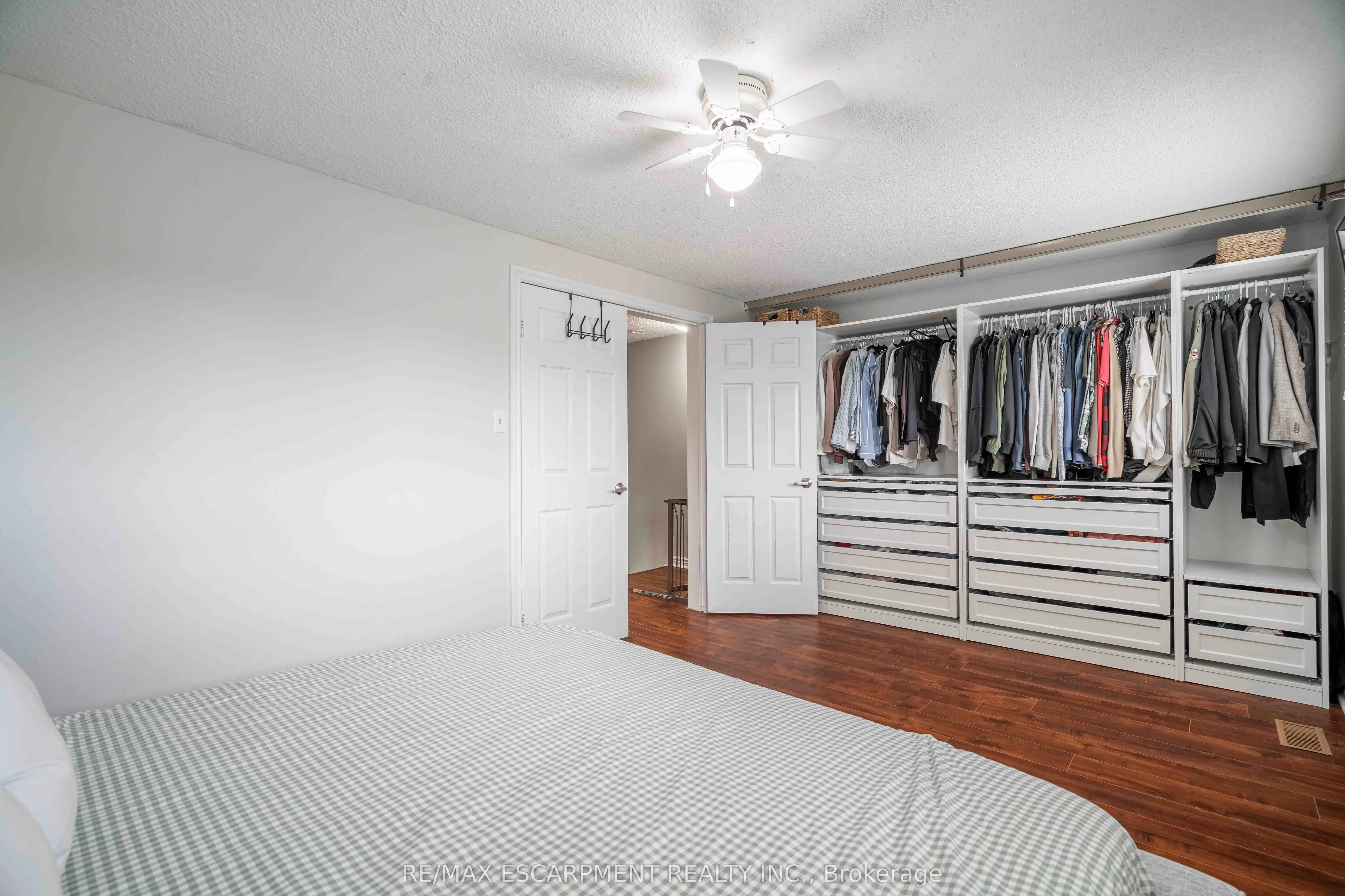 1155 Paramount Drive, #13