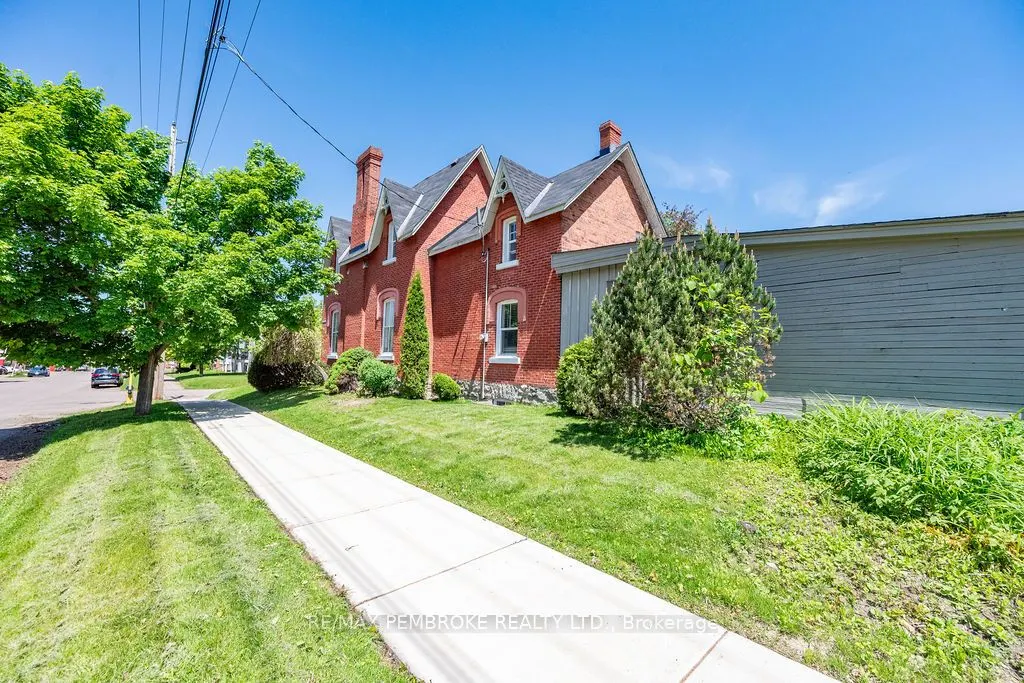 242 Supple Street