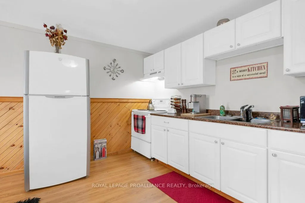 162 Prince Edward Street, #B