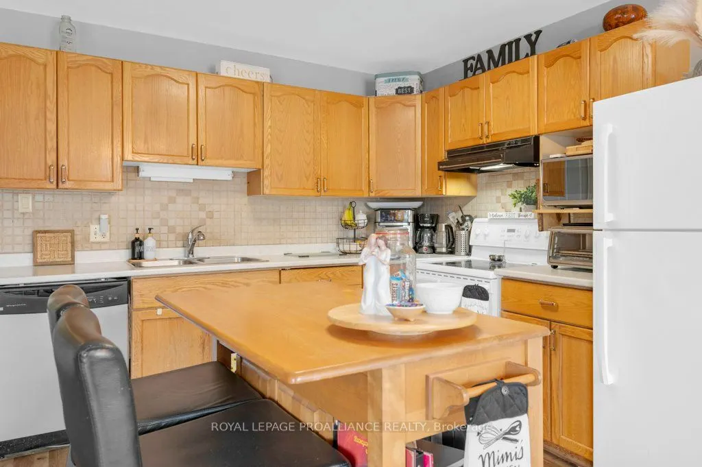 162 Prince Edward Street, #B