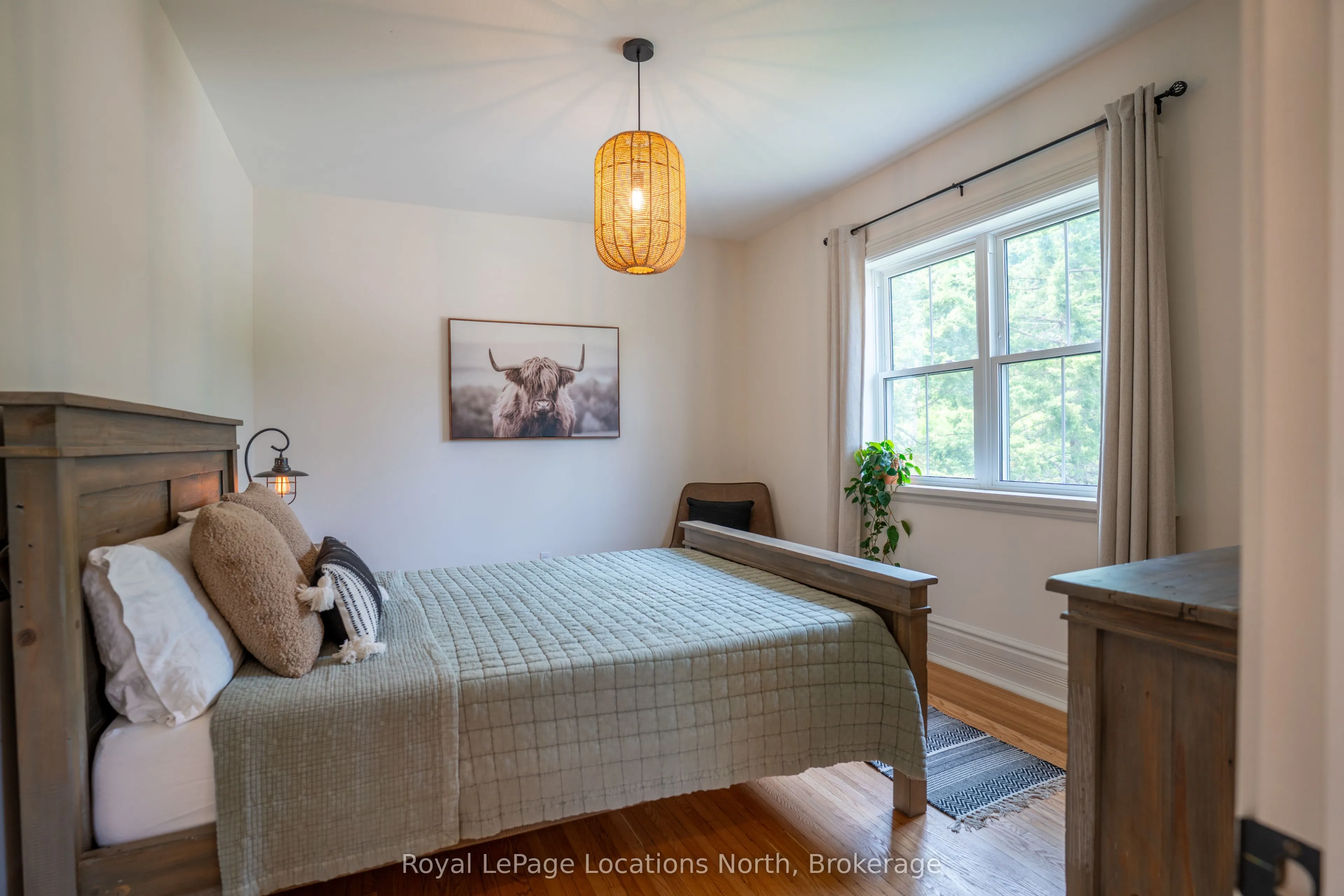 163 Trowbridge Street W