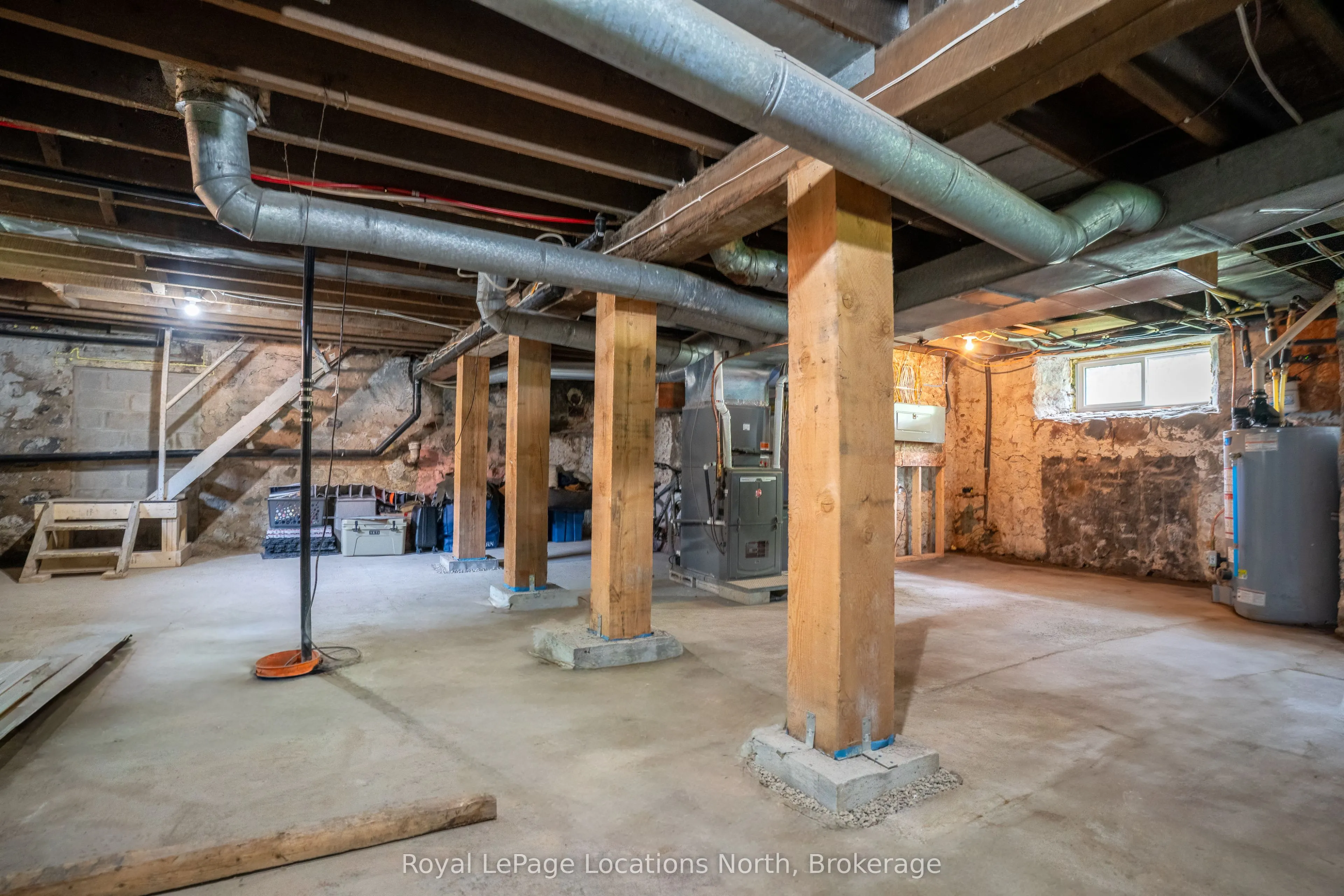 163 Trowbridge Street W