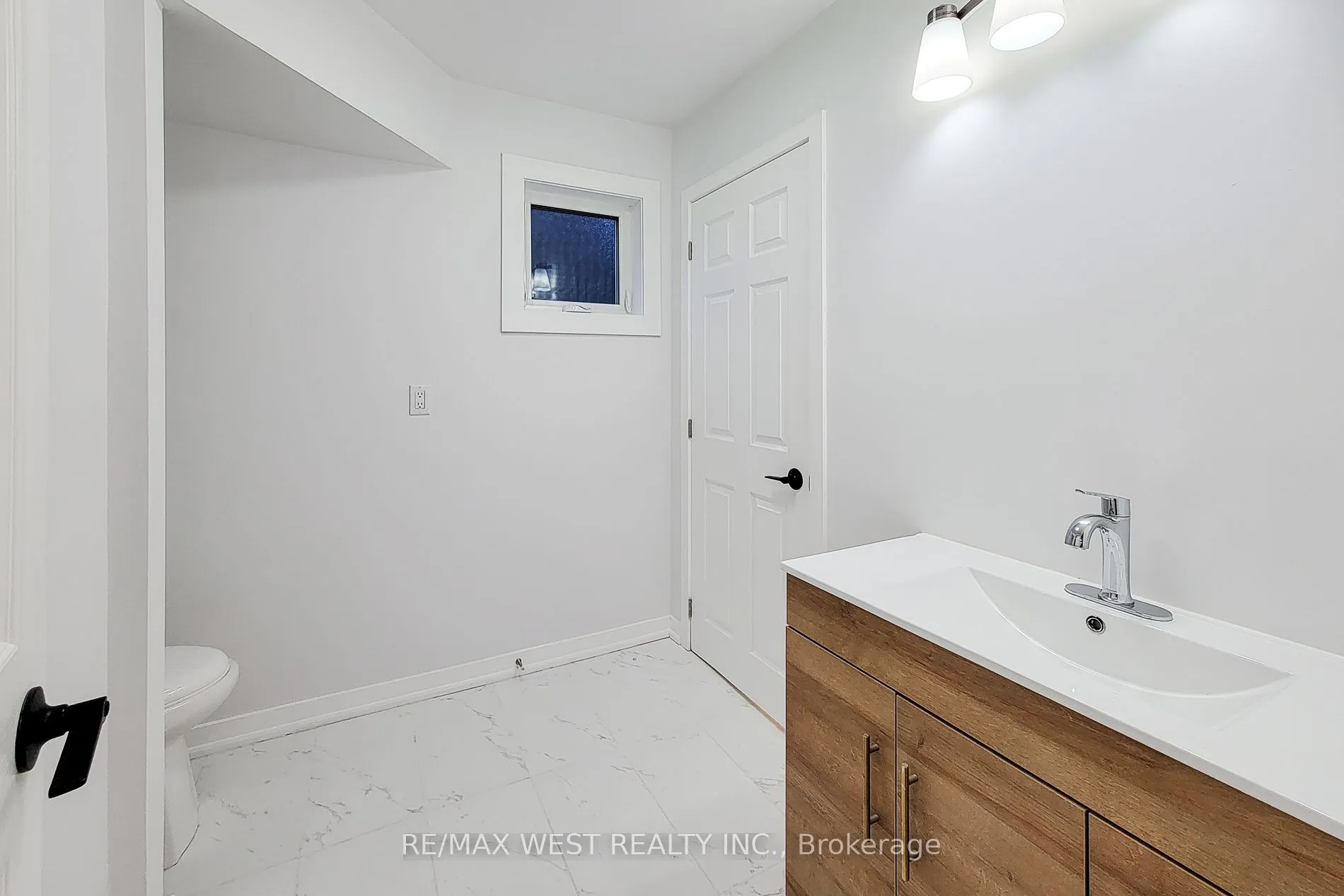 184 Beach Boulevard