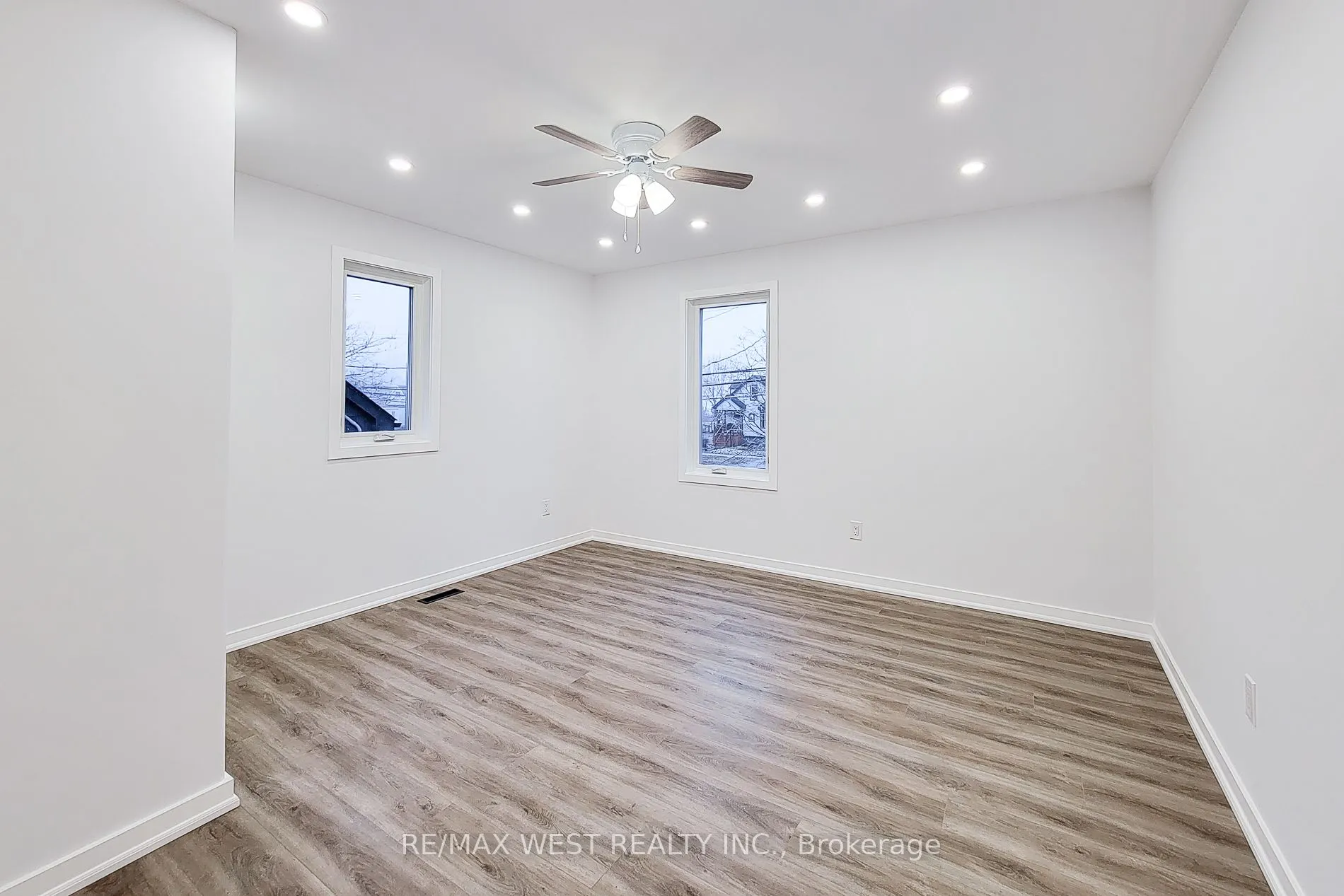 184 Beach Boulevard