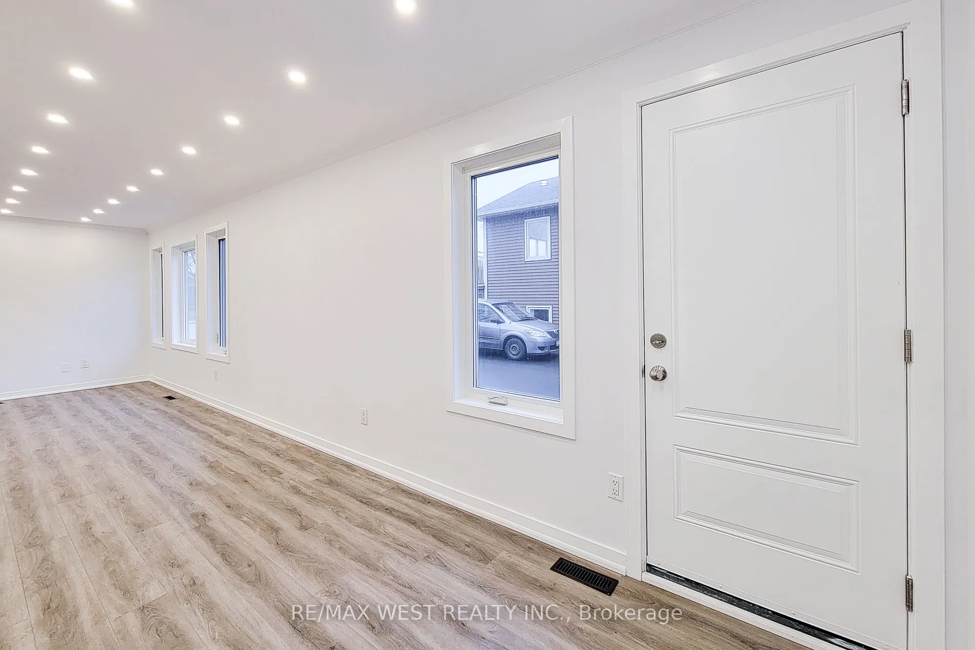 184 Beach Boulevard