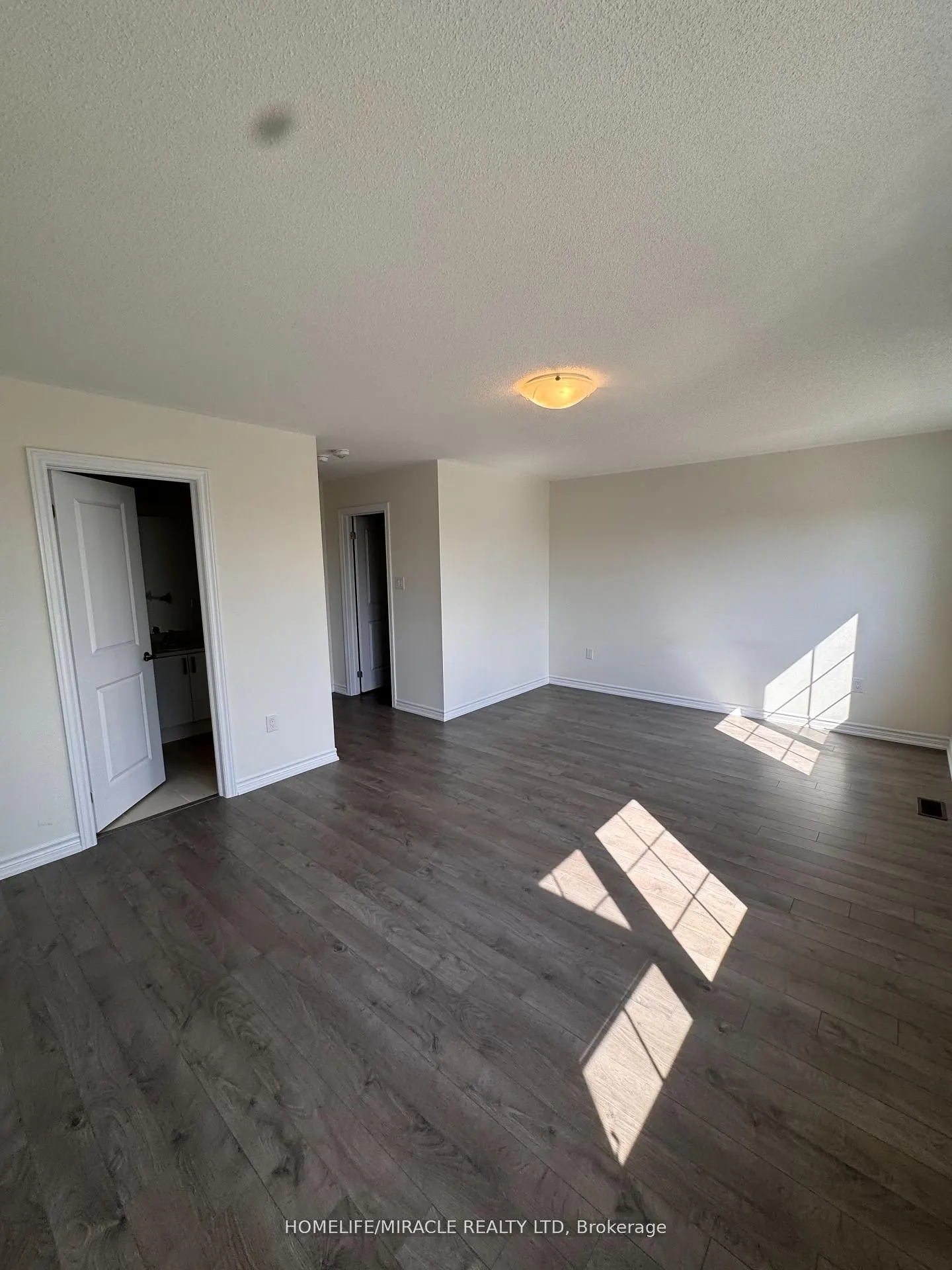 118 Winters Way