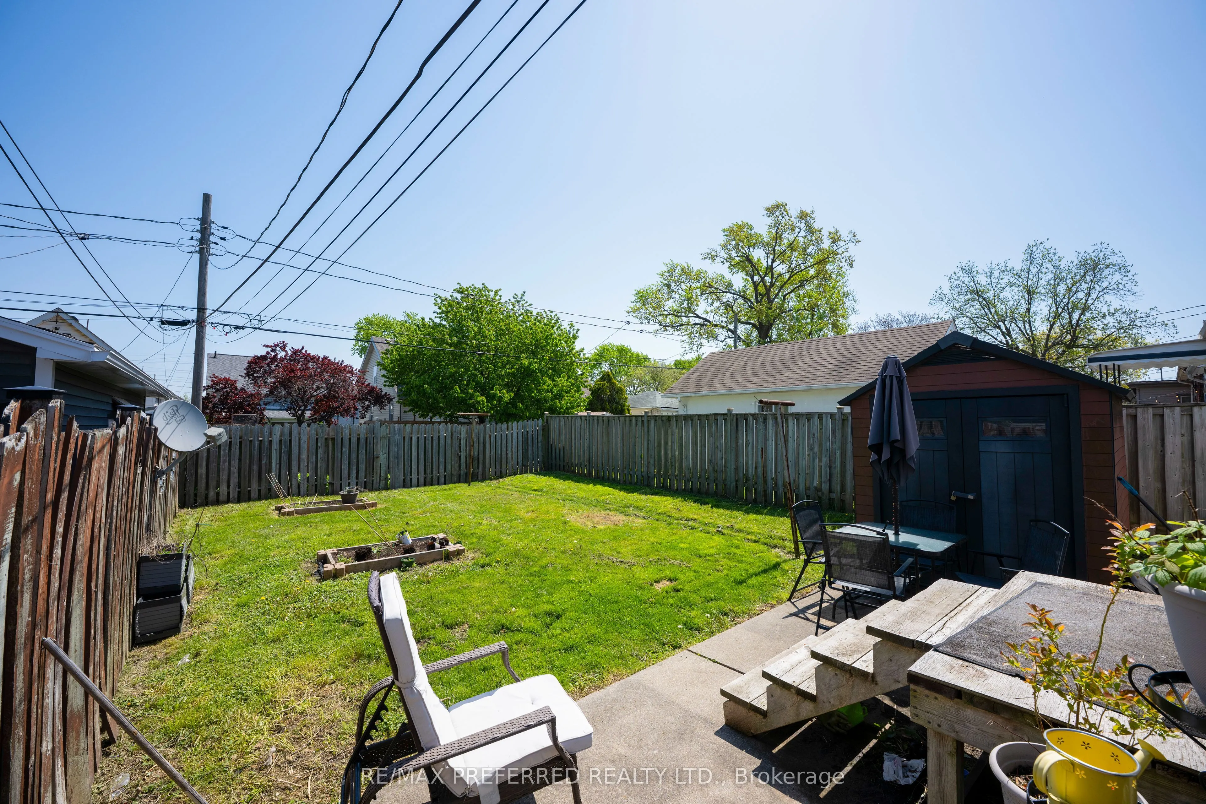 1072 Elm Avenue