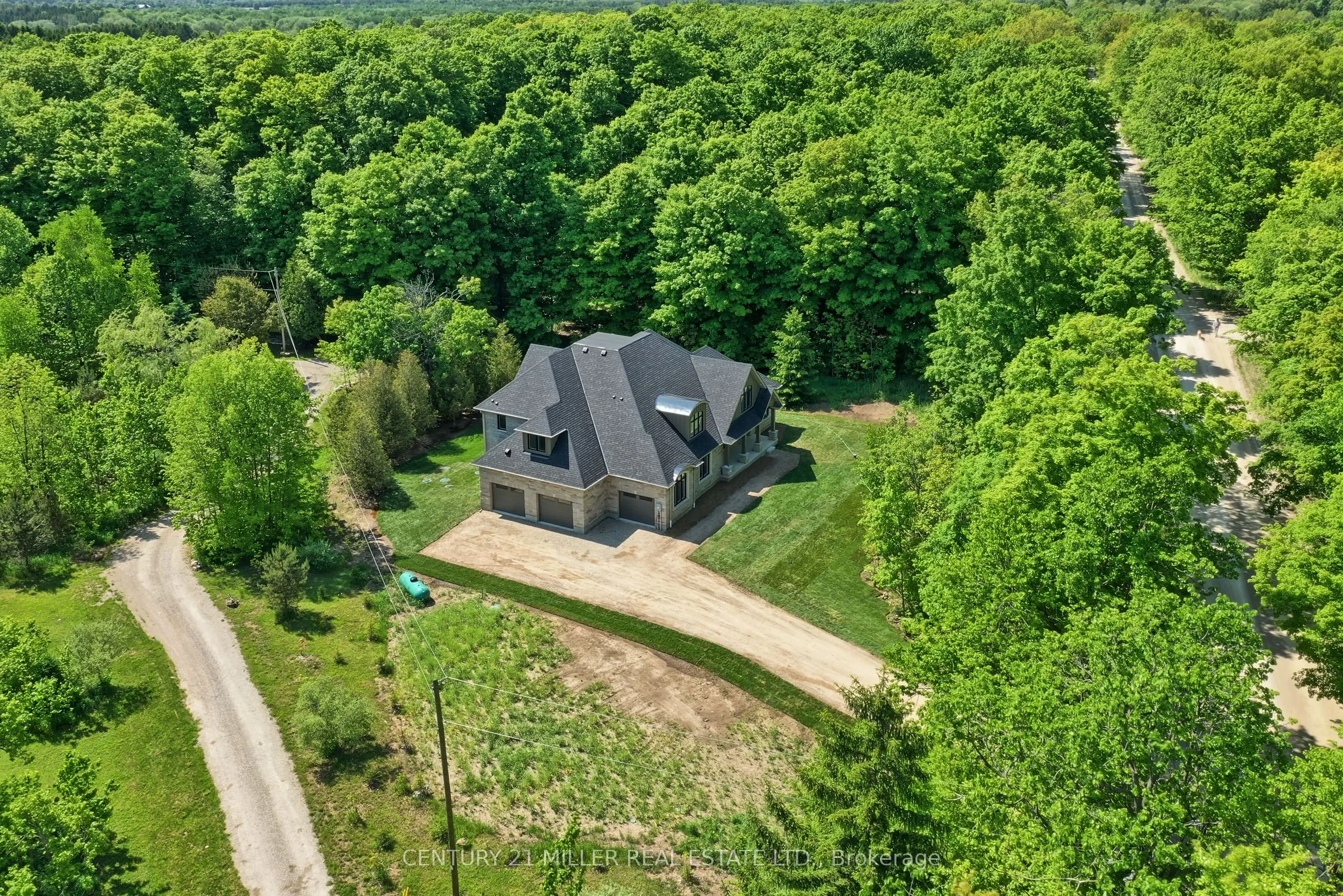 4512 Concession 11 Road