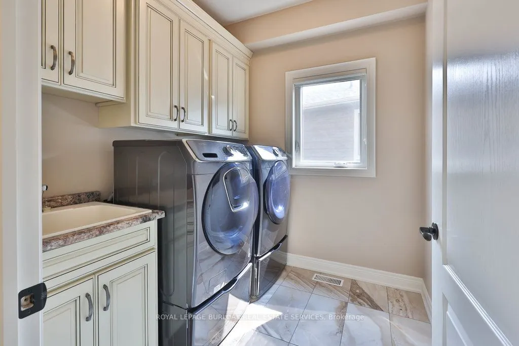 3545 Campden Road, #8