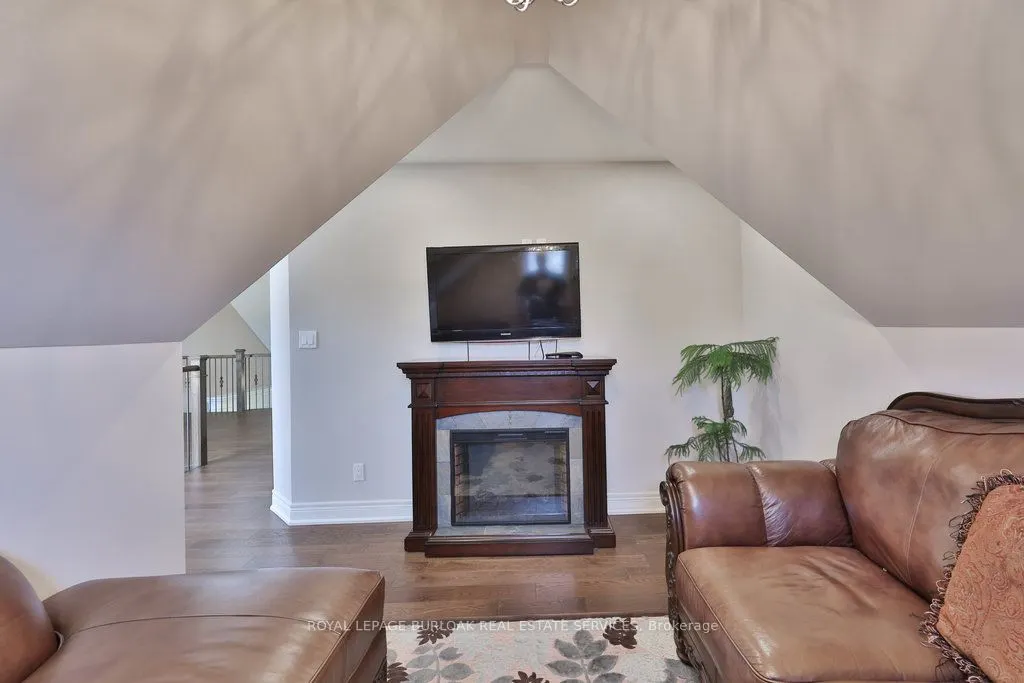 3545 Campden Road, #8