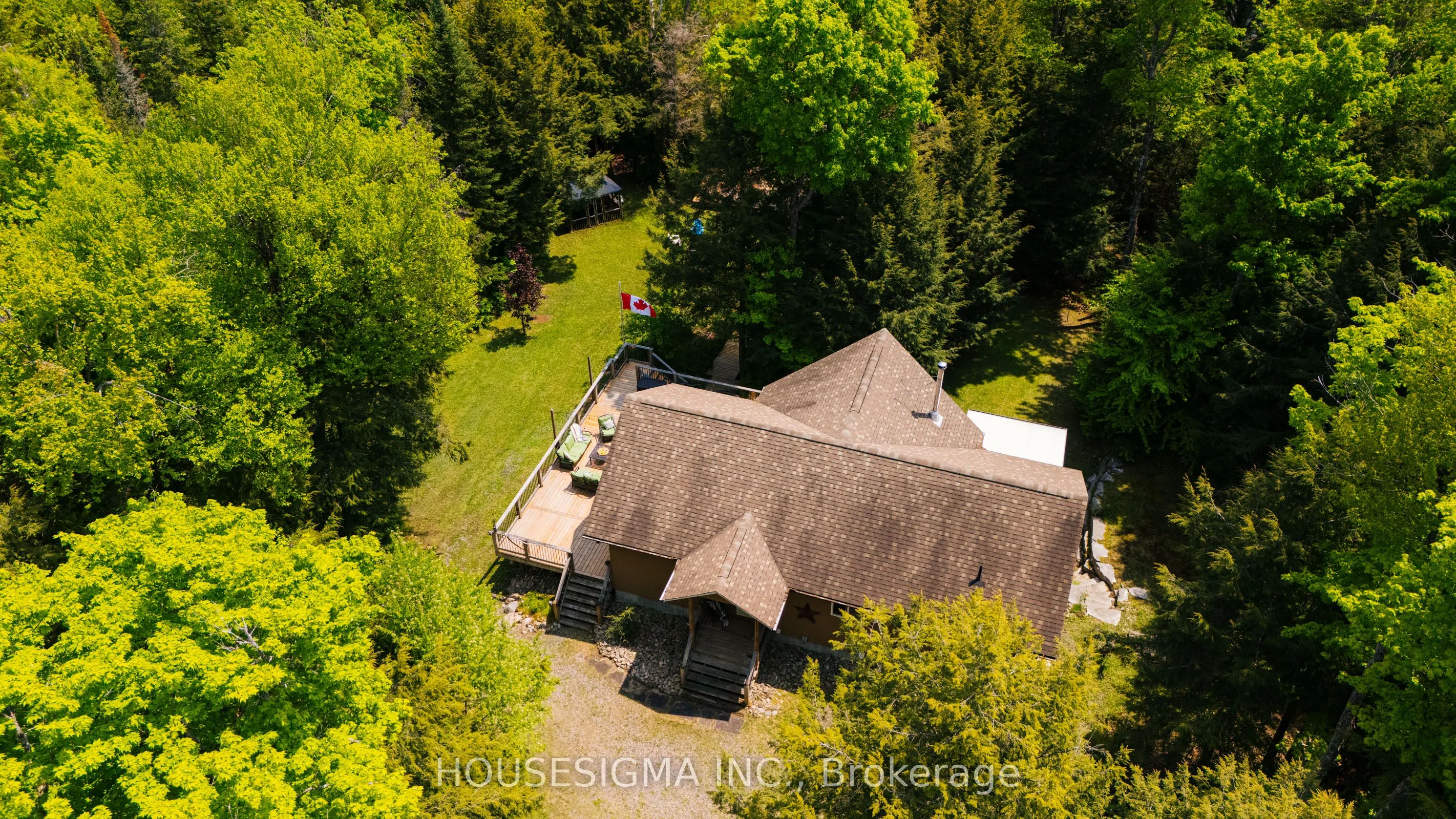 1208 Minnow Drive