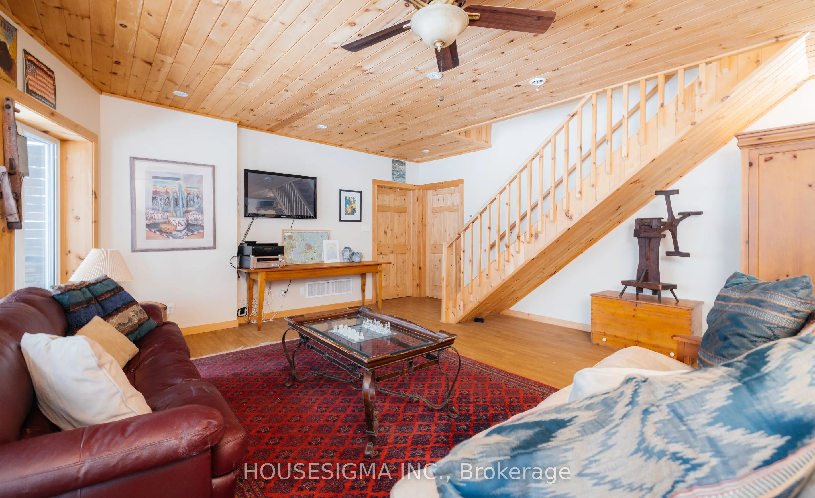 1208 Minnow Drive