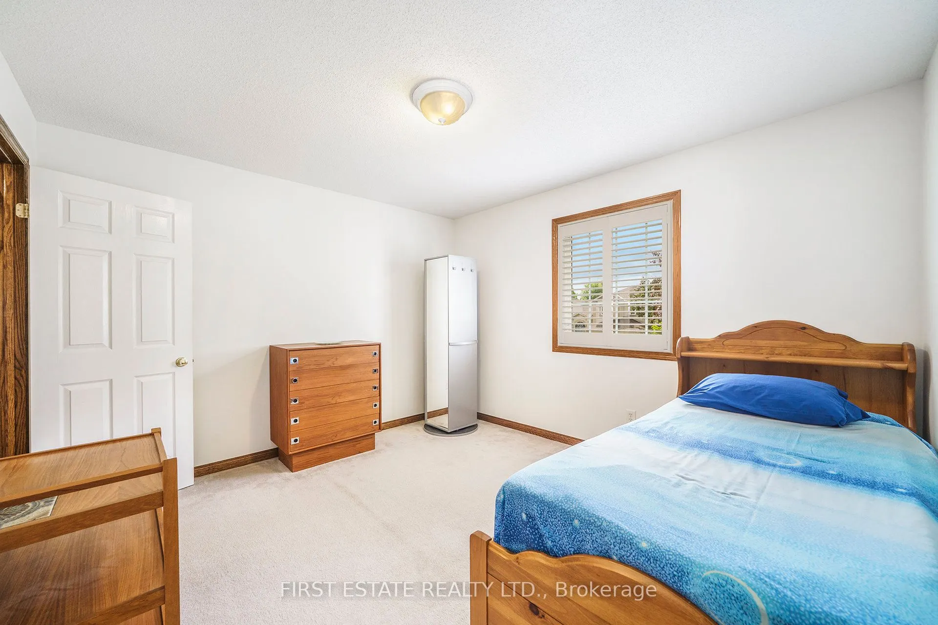 3798 Marble Canyon Crescent