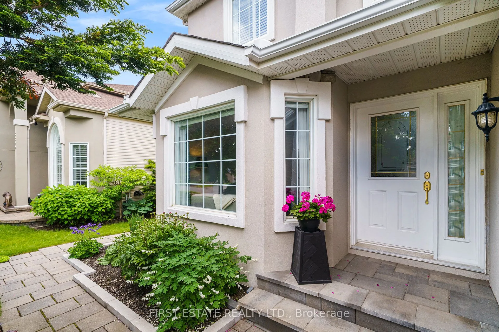 3798 Marble Canyon Crescent
