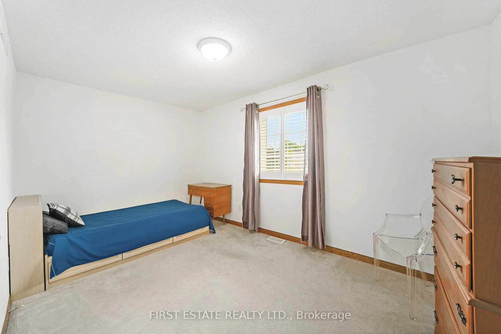 3798 Marble Canyon Crescent