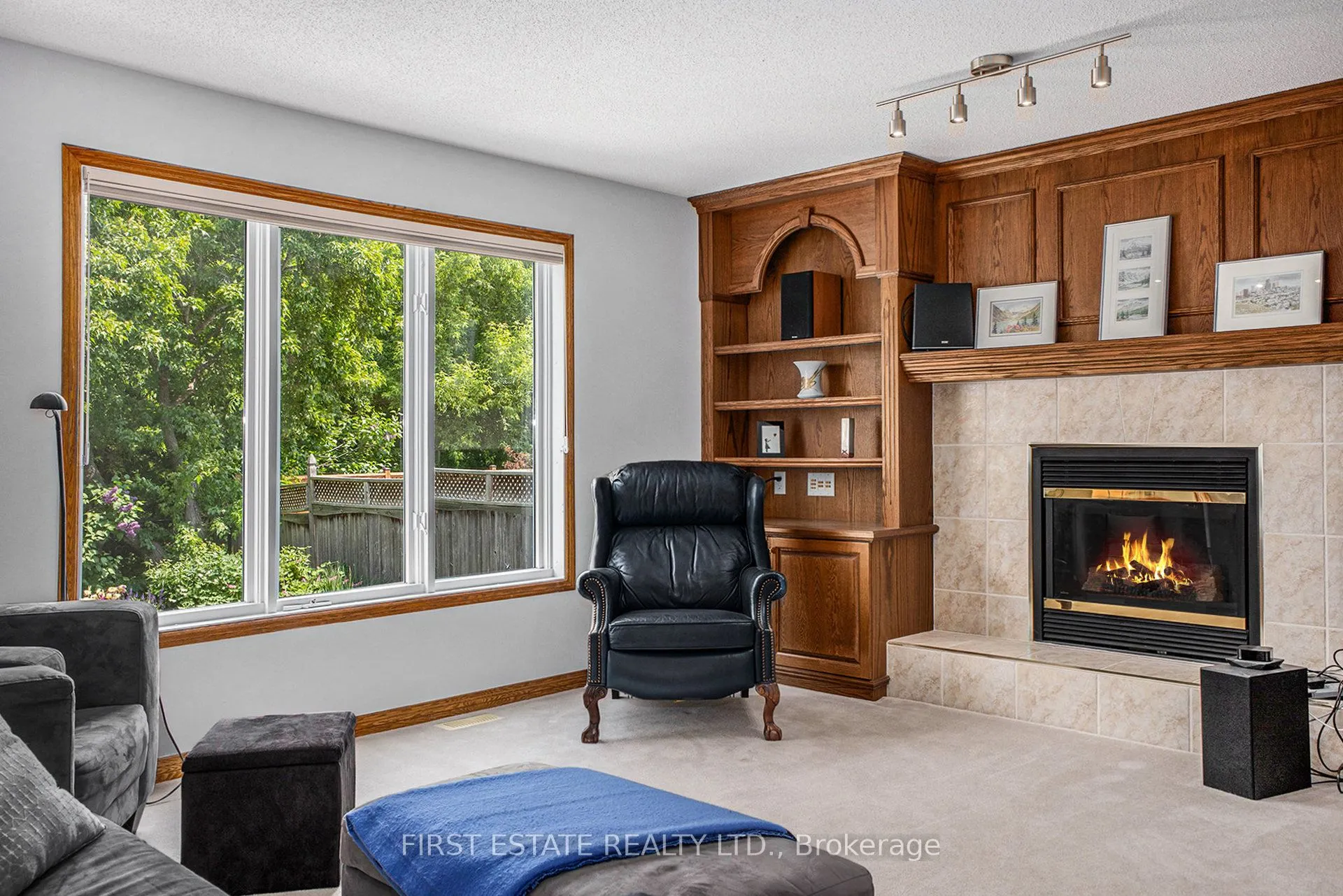 3798 Marble Canyon Crescent