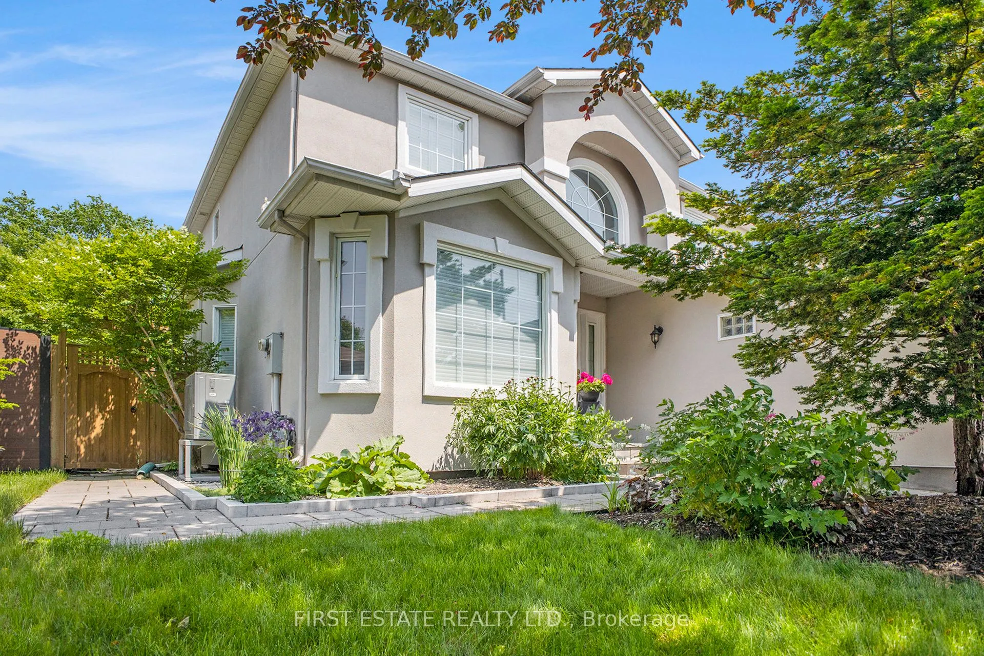 3798 Marble Canyon Crescent