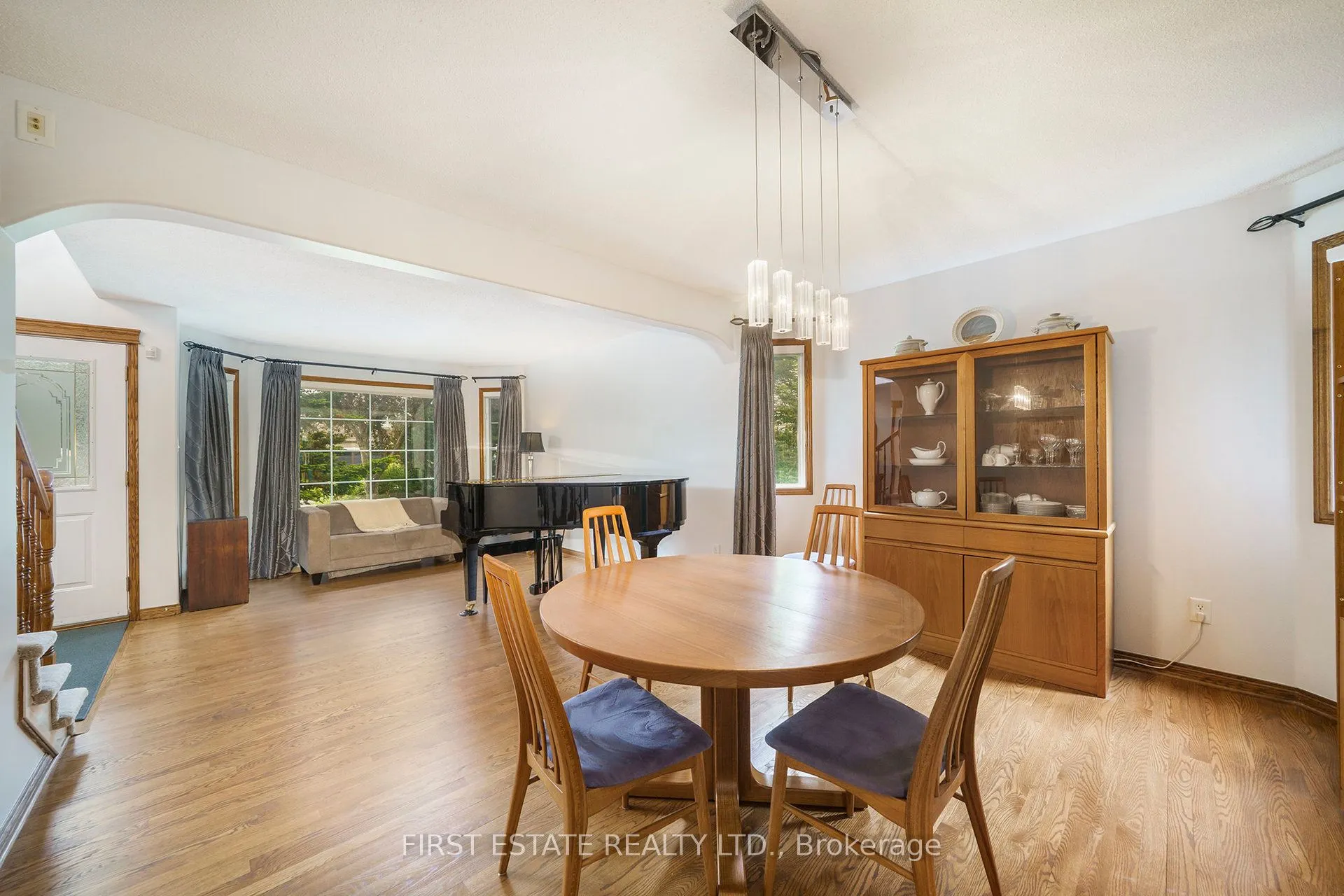 3798 Marble Canyon Crescent